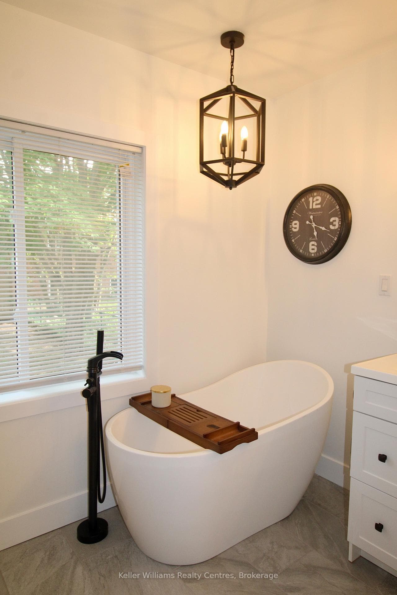 445 13th Street photo 18