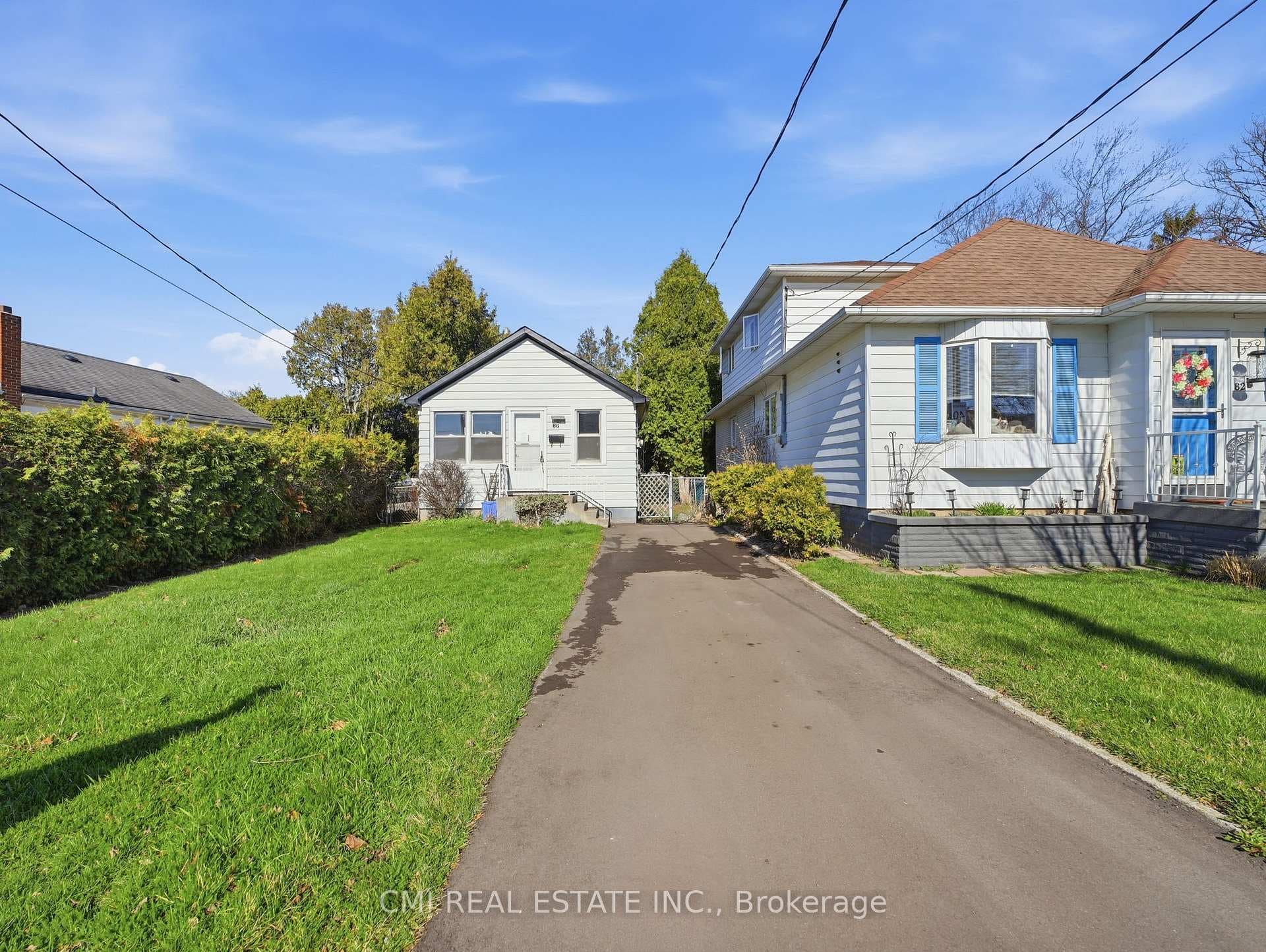 86 Adair Avenue photo 2