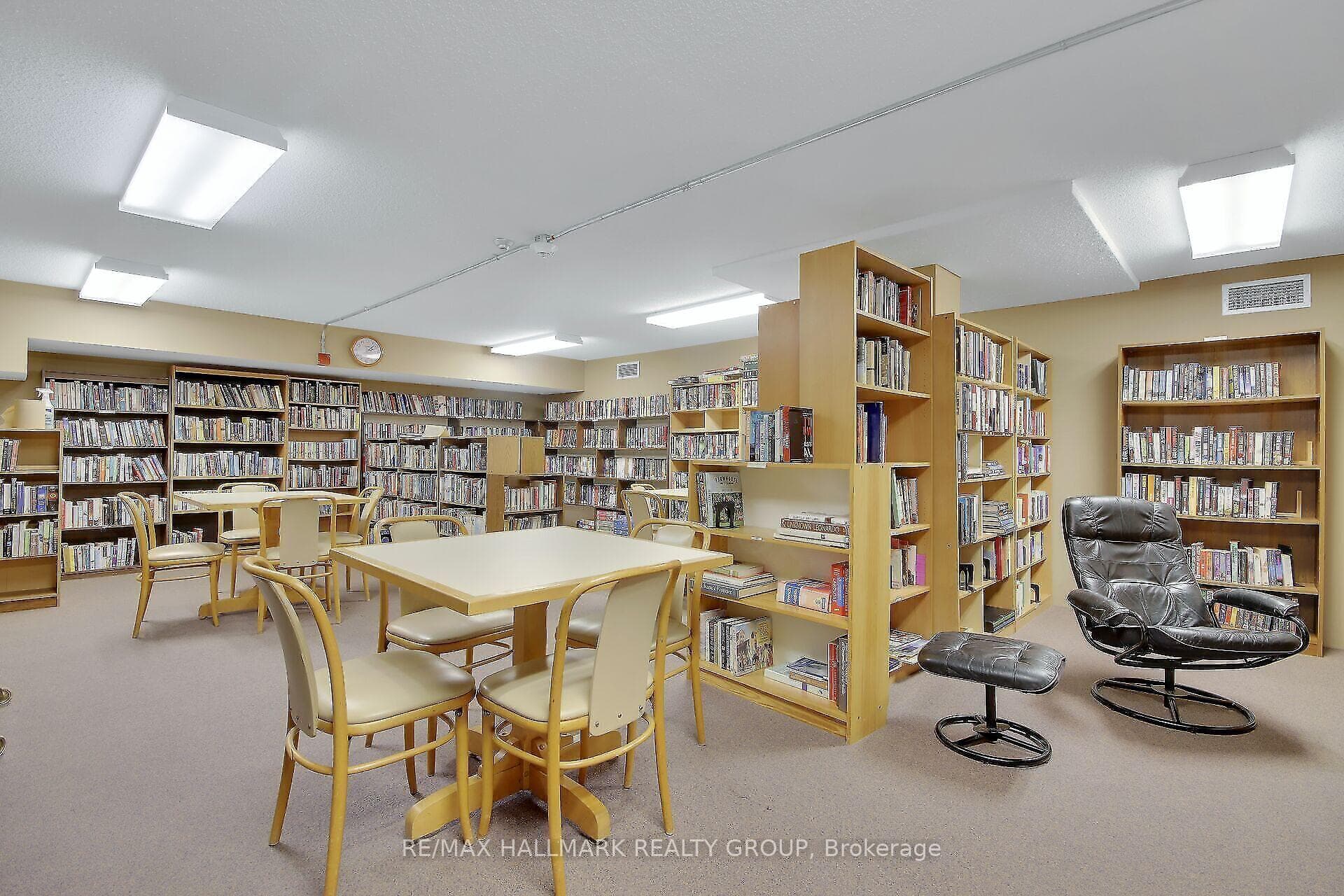 265 Poulin Avenue Unit 1608 photo 34
