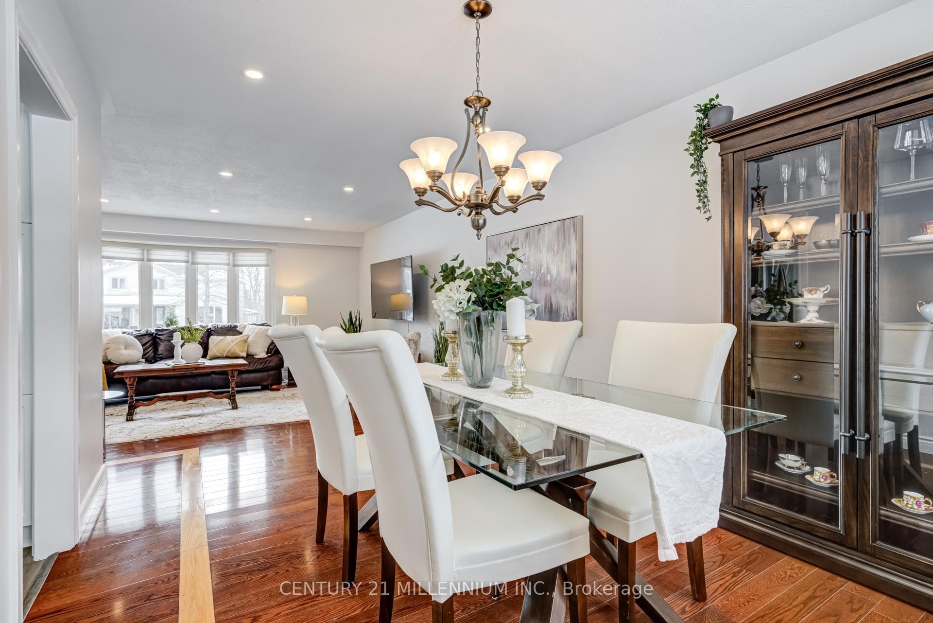 6 Ridgehill Drive photo 8