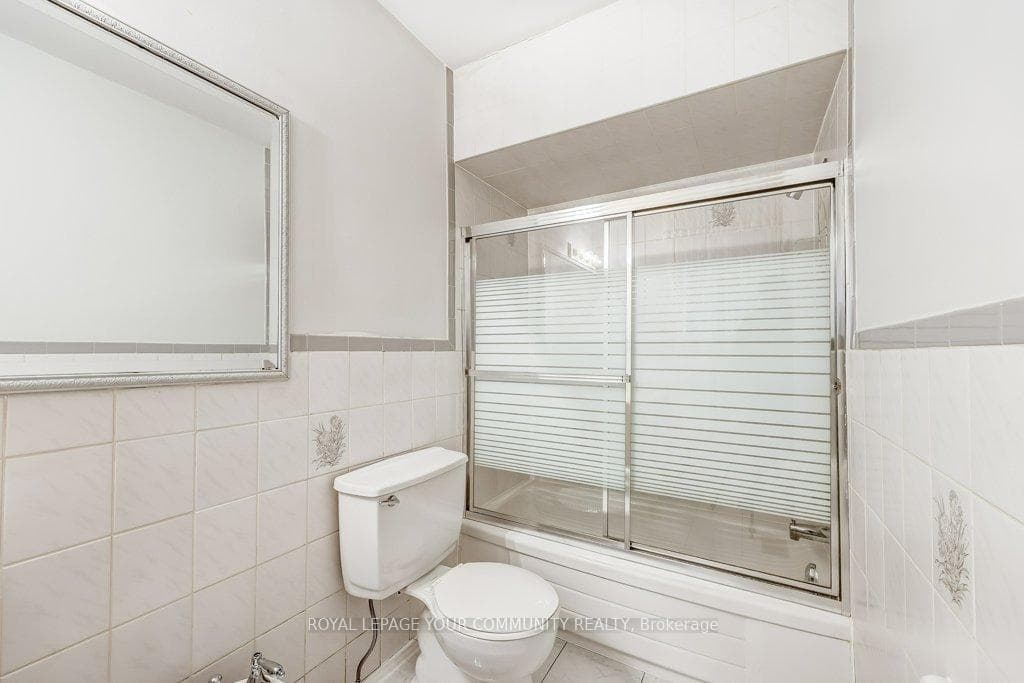 2 Windridge Drive photo 17
