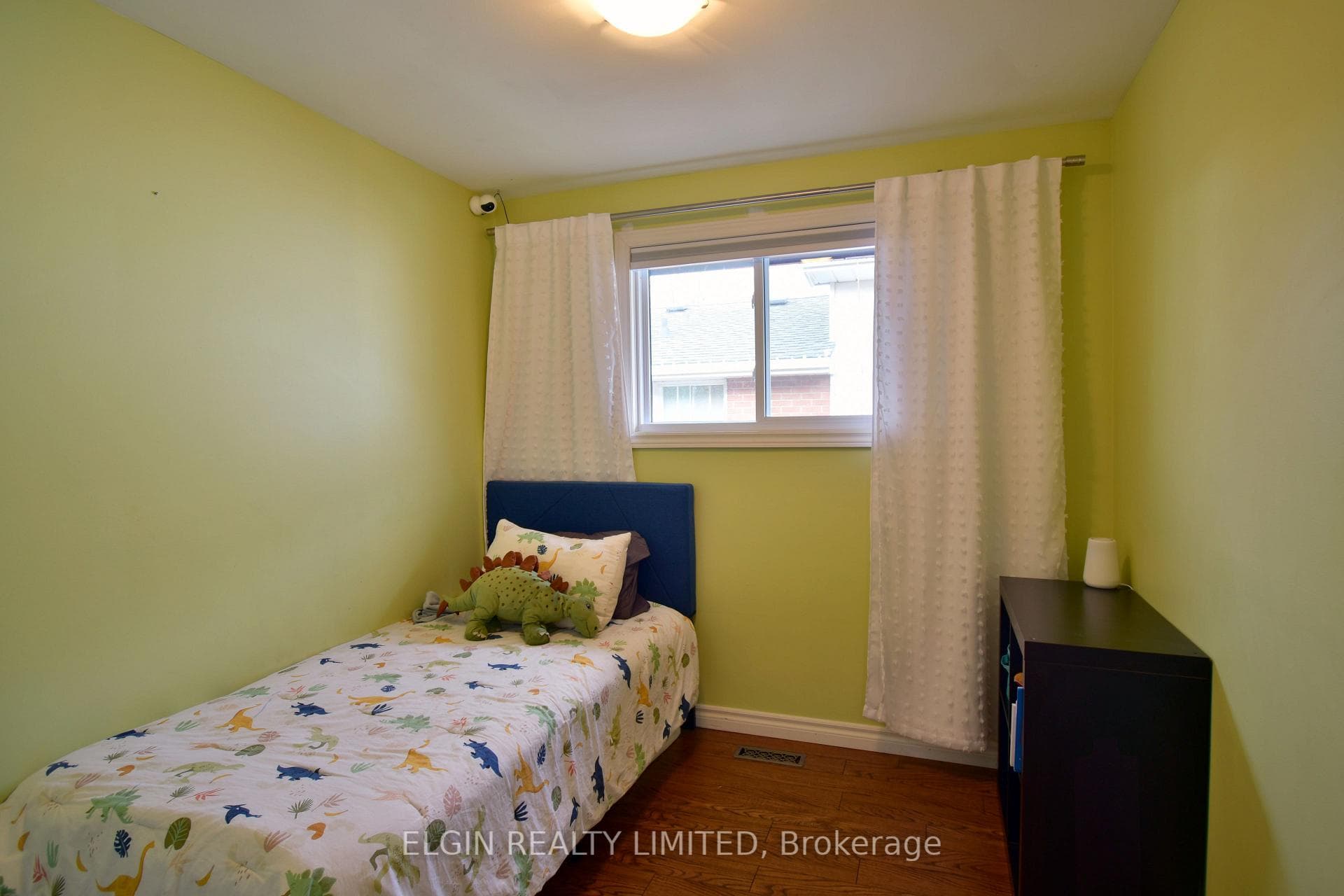 24 Dyer Street photo 20