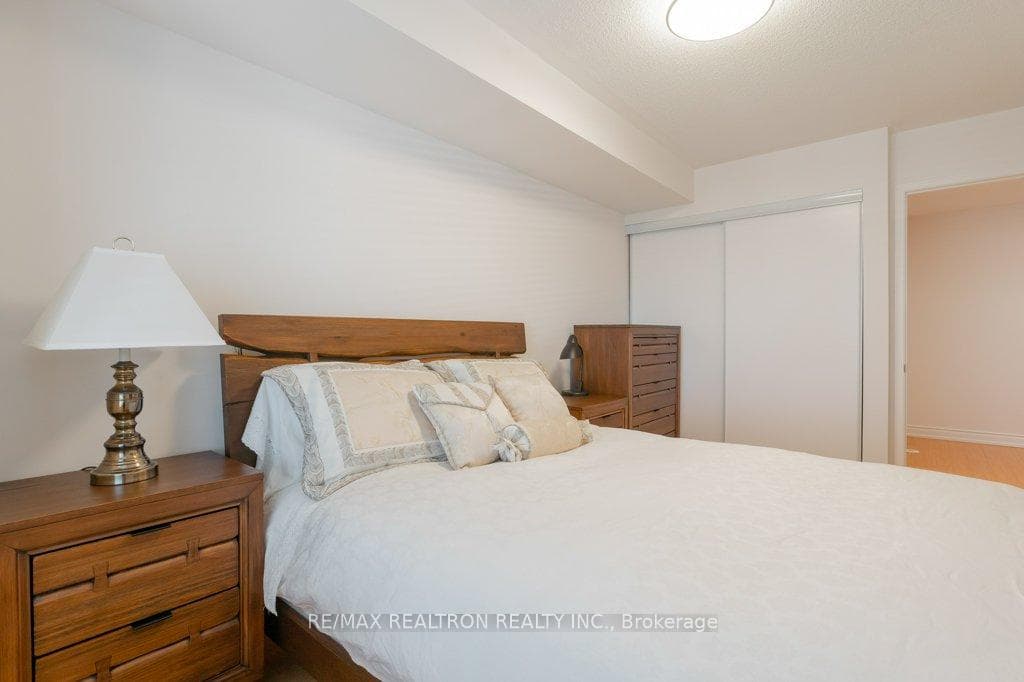 306 John Street Unit #139 photo 25