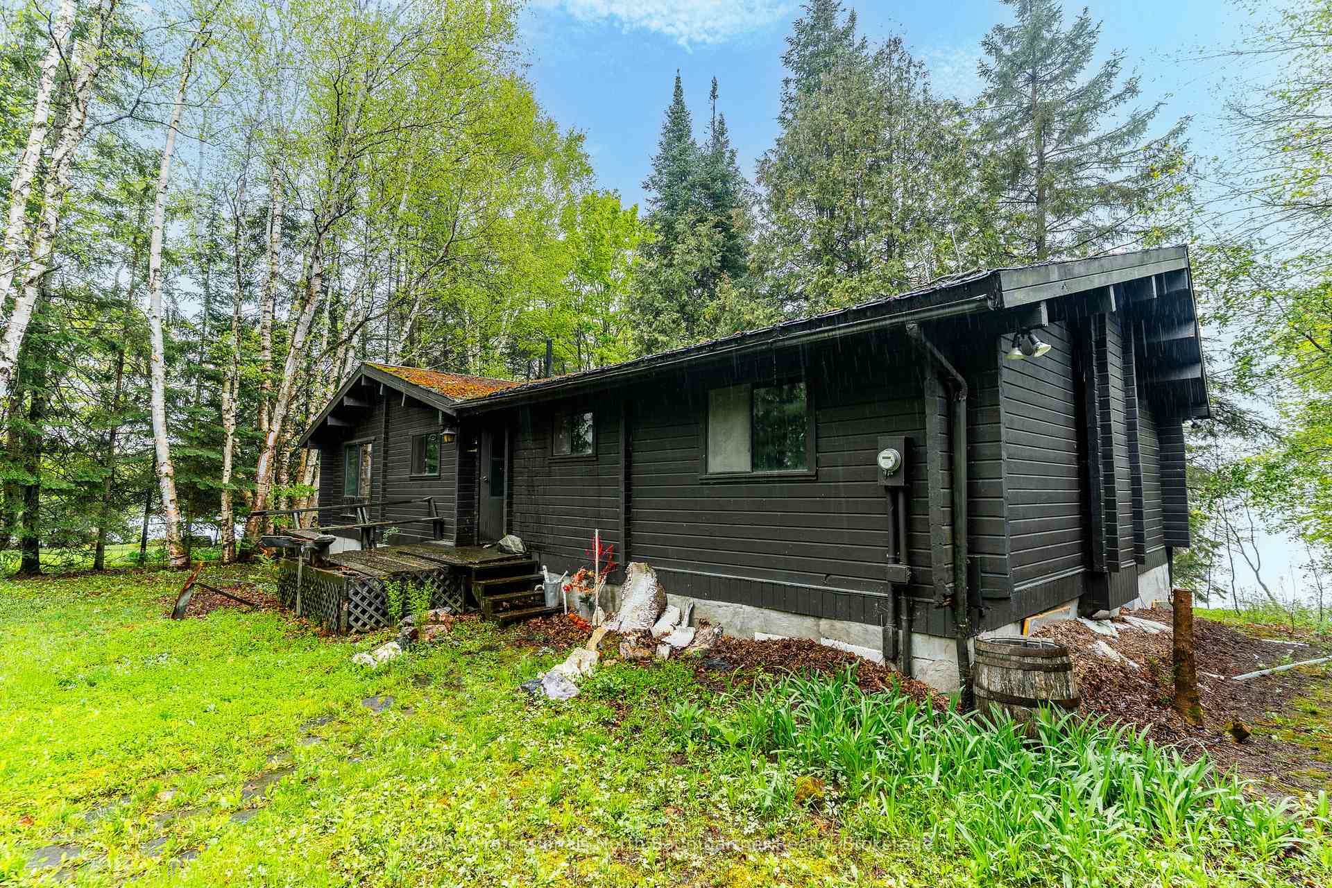 1078 Pennycook Lane photo 9