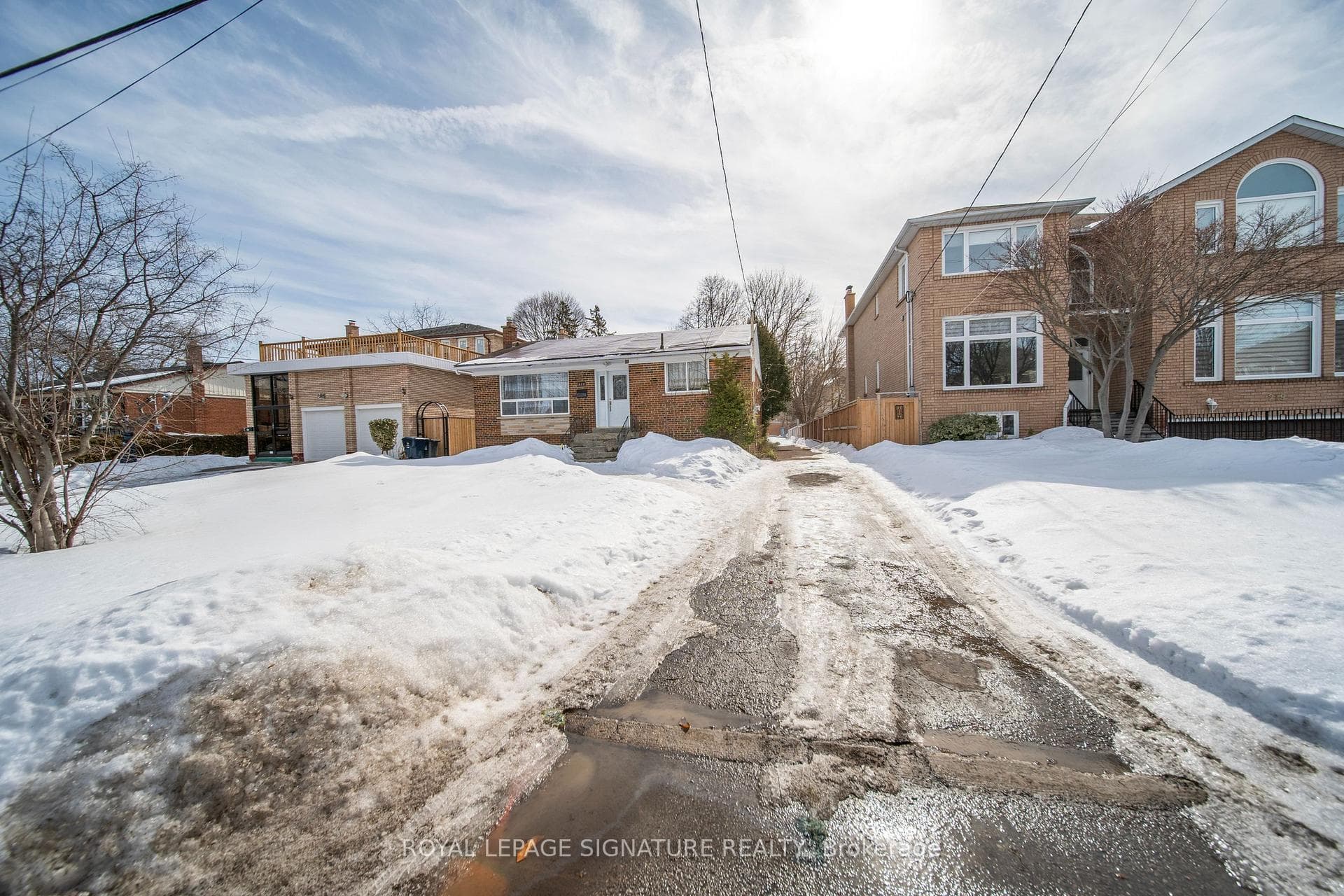 217 Moore Park Avenue photo 36