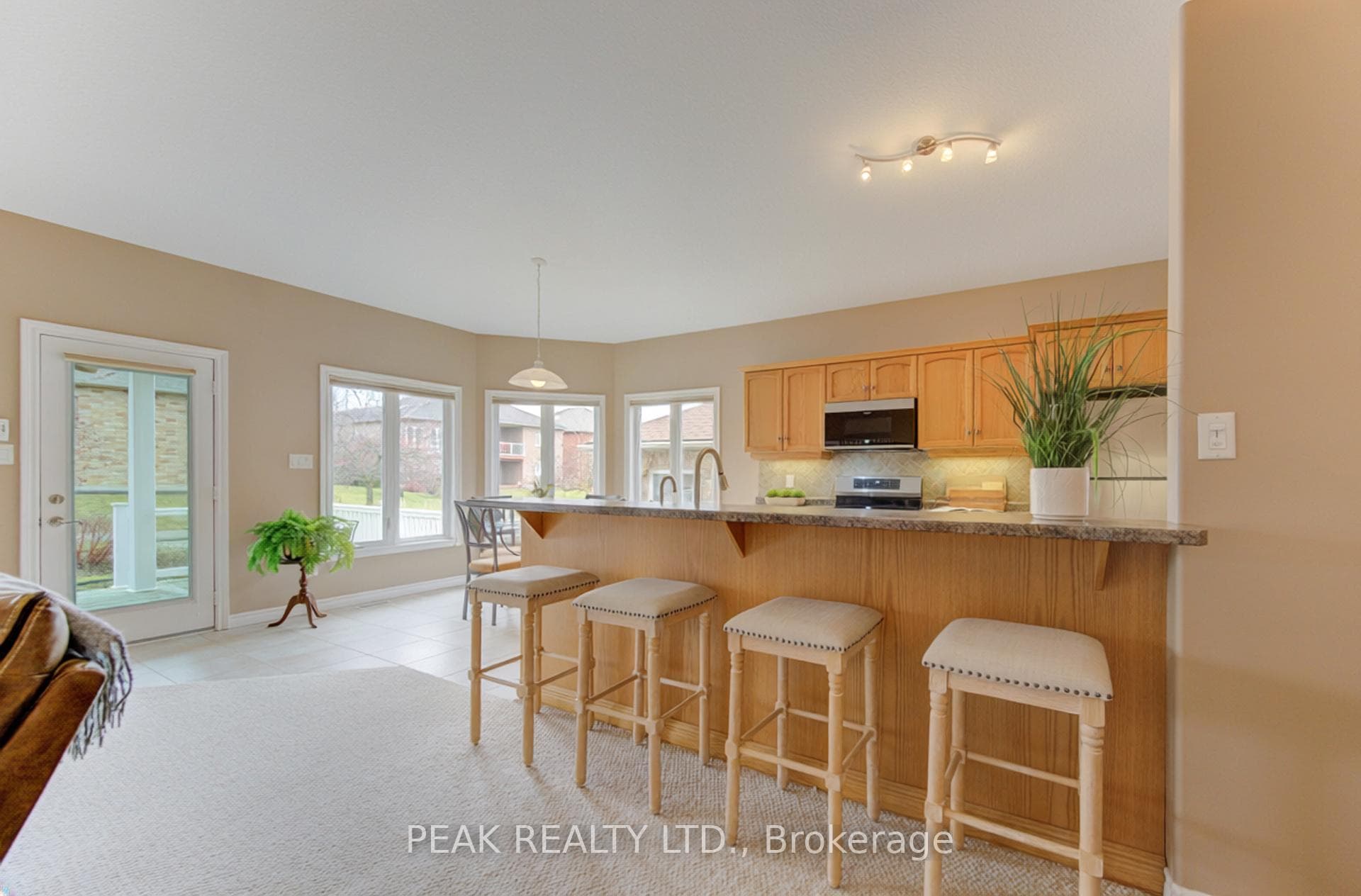 103 Devonshire Drive photo 18