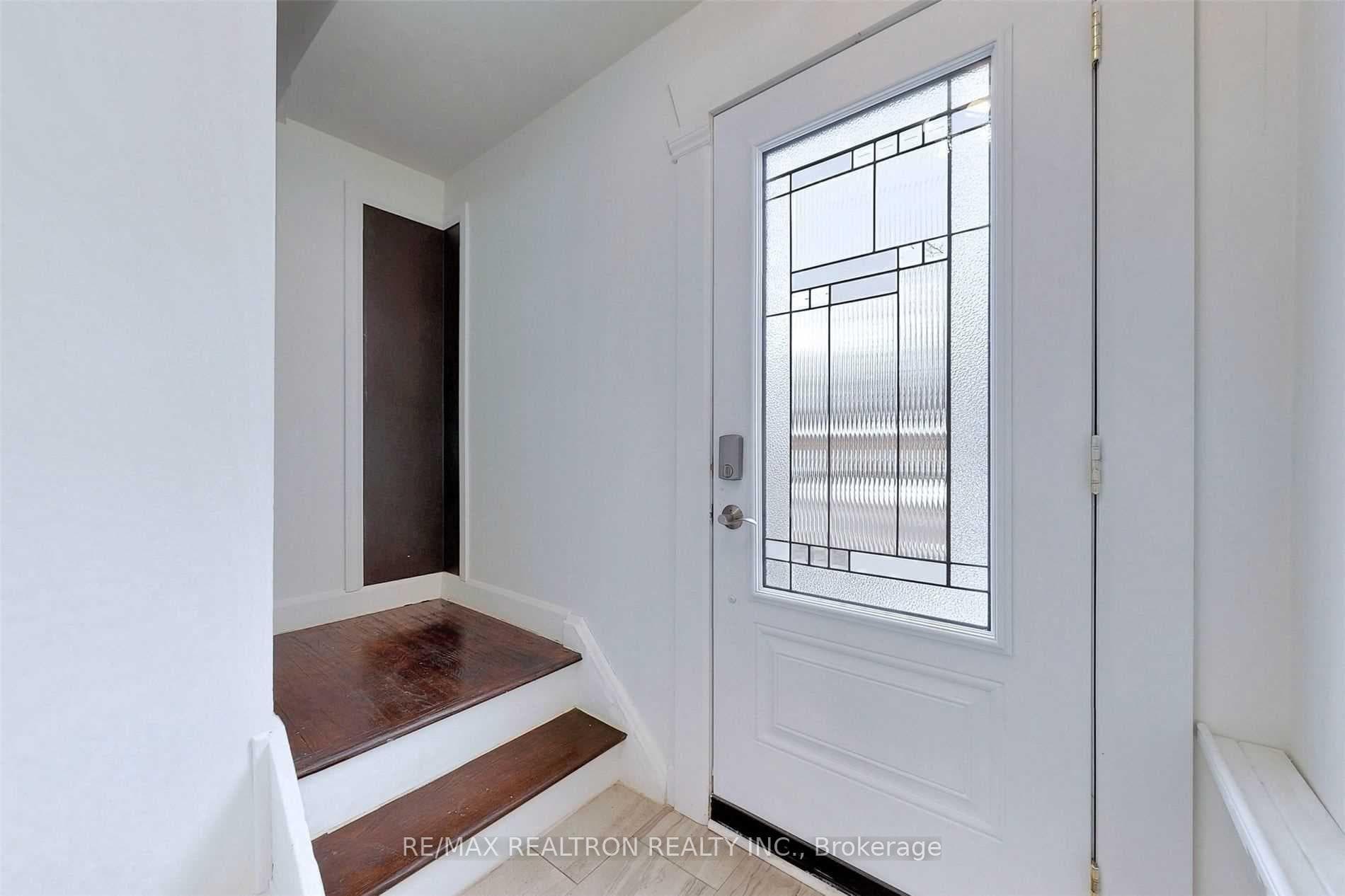 19 RICHARDSON Drive photo 11