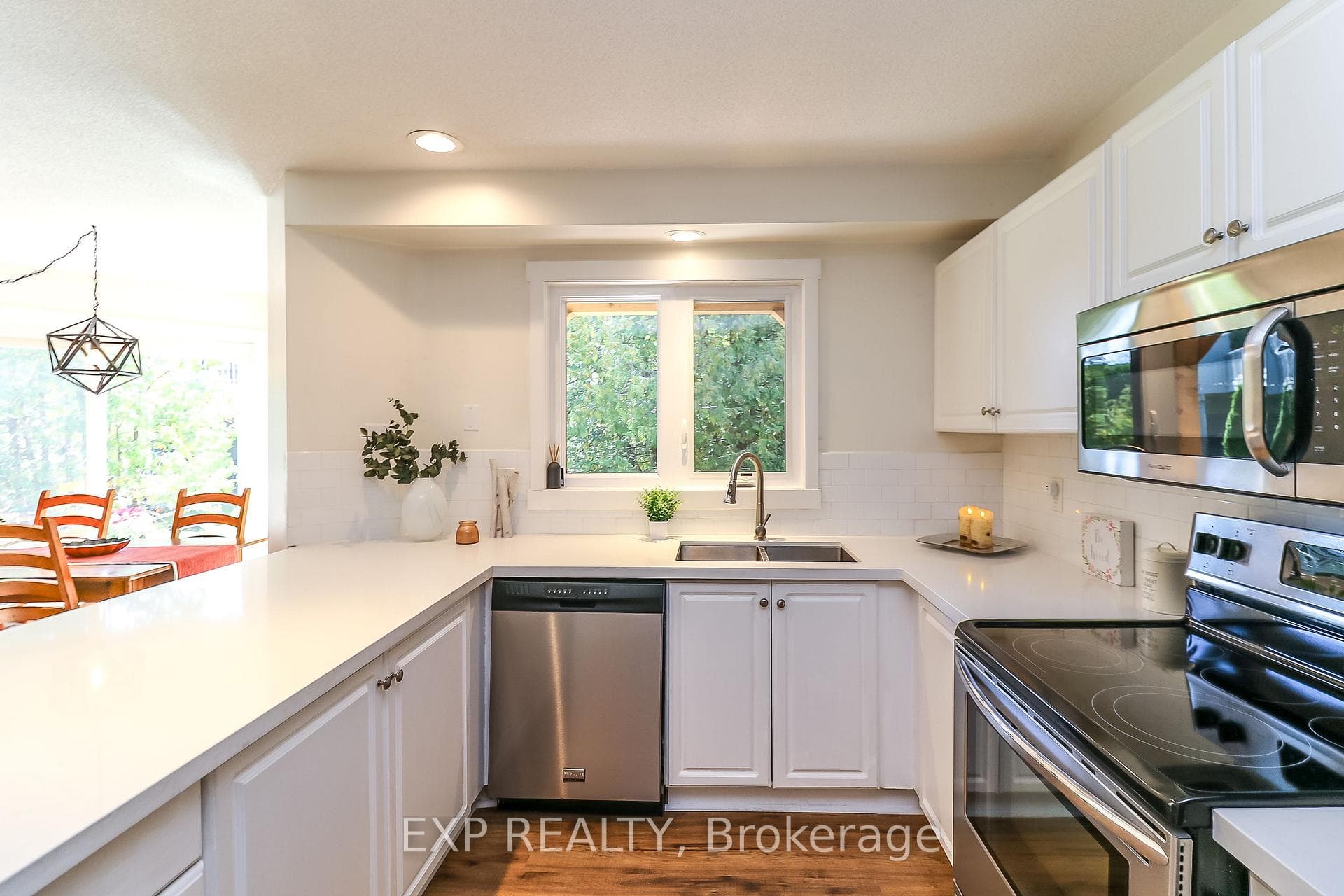 133 Fairway Crescent Unit 38 photo 13