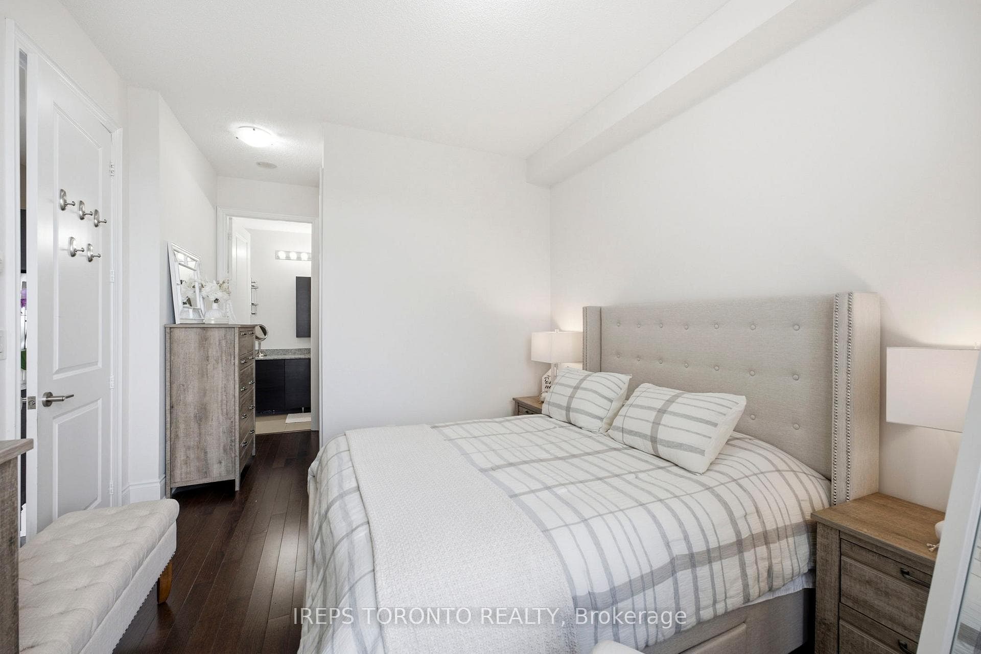 233 South Park Road Unit Ph01 photo 20