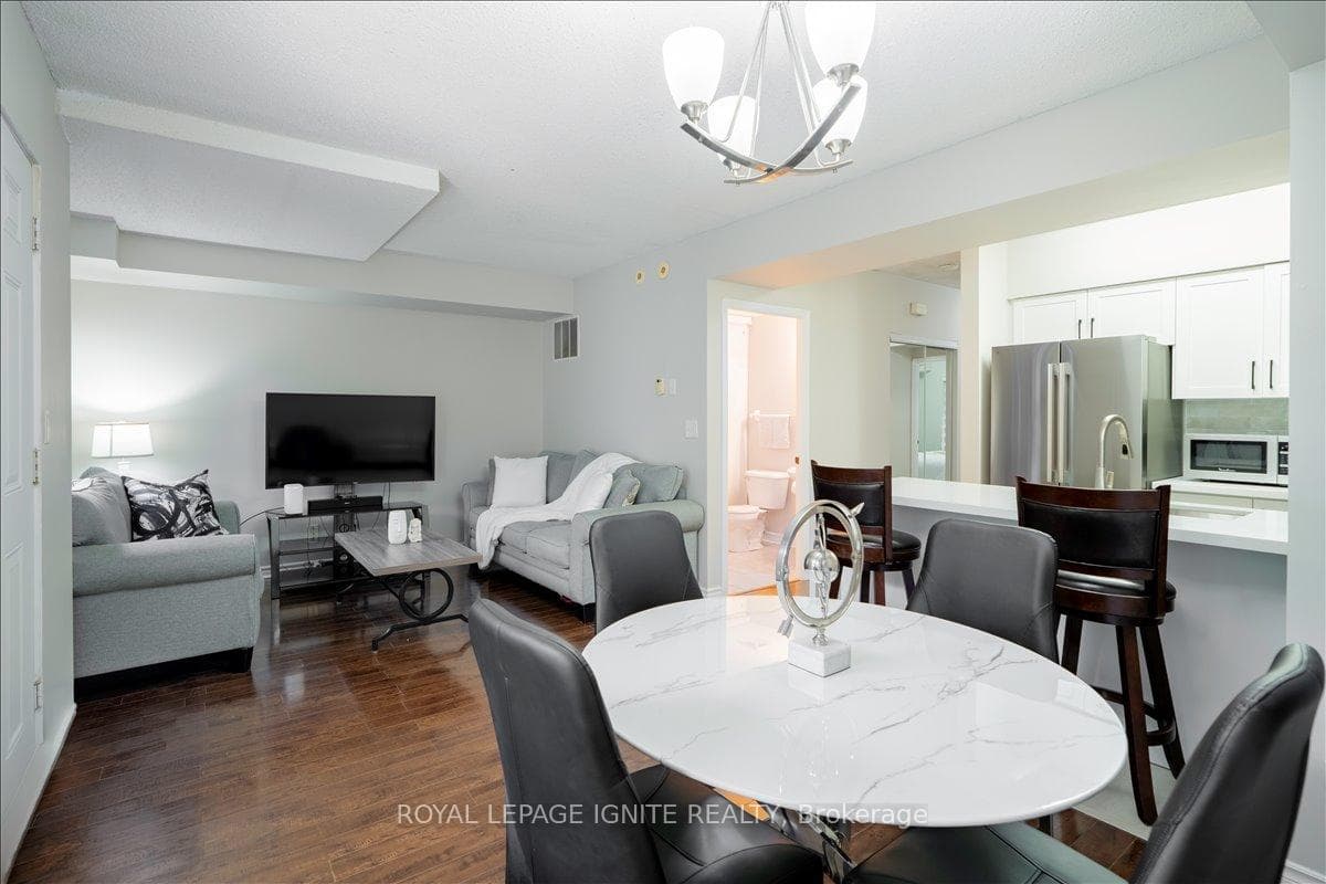 3035 Finch Ave Avenue Unit 1004 photo 11