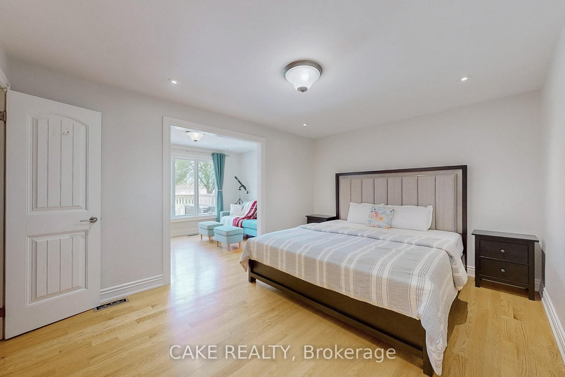 73 Moore Park Drive photo 18