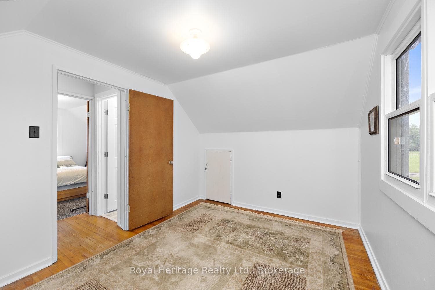 722 Gillespie Avenue photo 20
