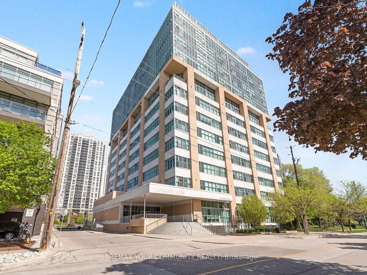 2 Fieldway Road Unit 601 photo 1