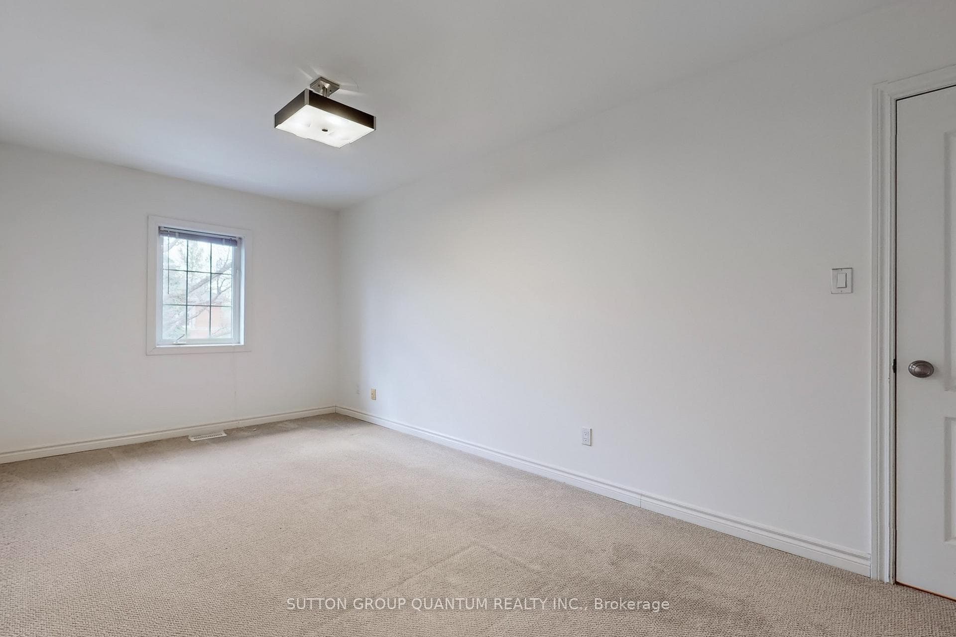 132 John Street photo 23