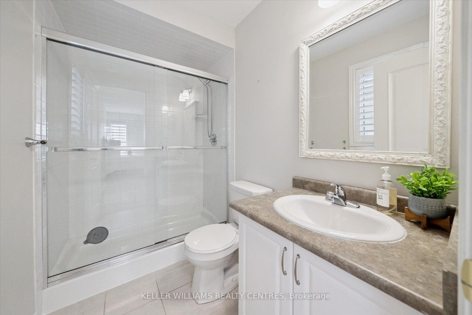 72 Pointon Street photo 26