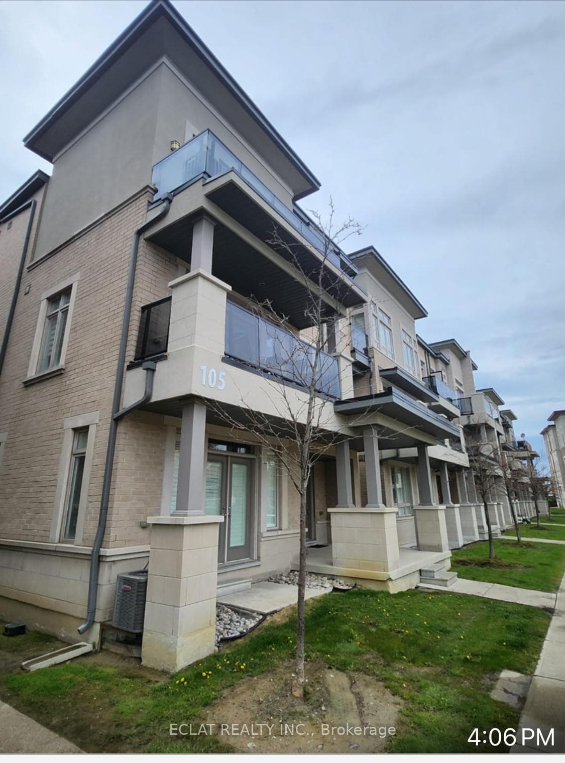 105 Kayla Crescent Unit 16 photo 1