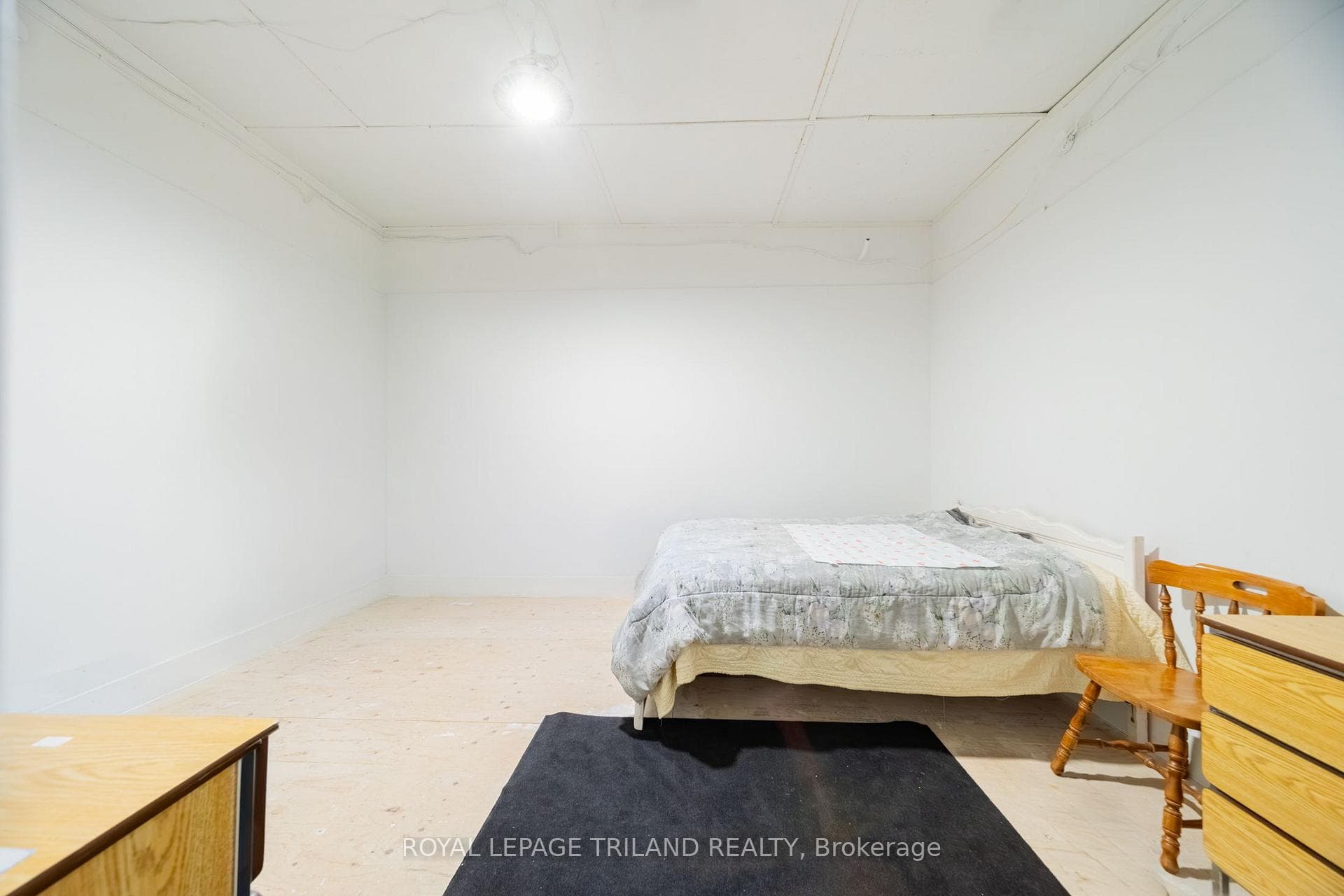 422 Canada Avenue photo 26