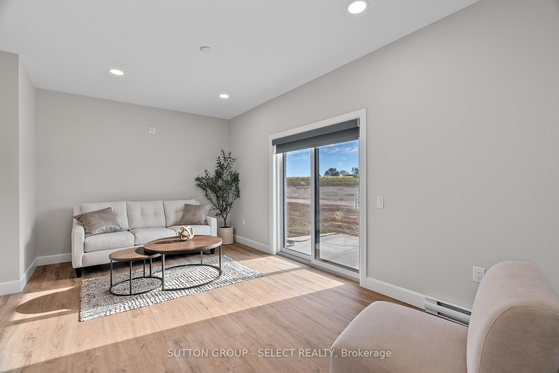 76 Hamilton Street Unit 203 photo 5