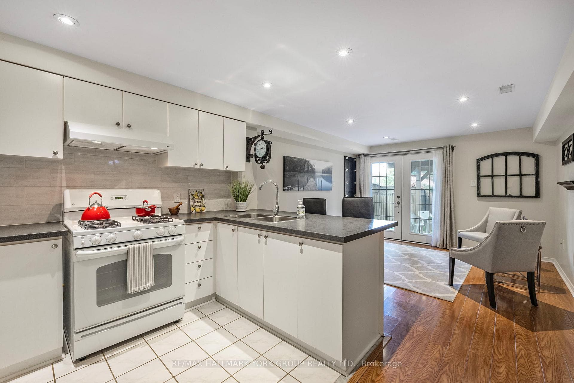 59 Rush Road photo 34