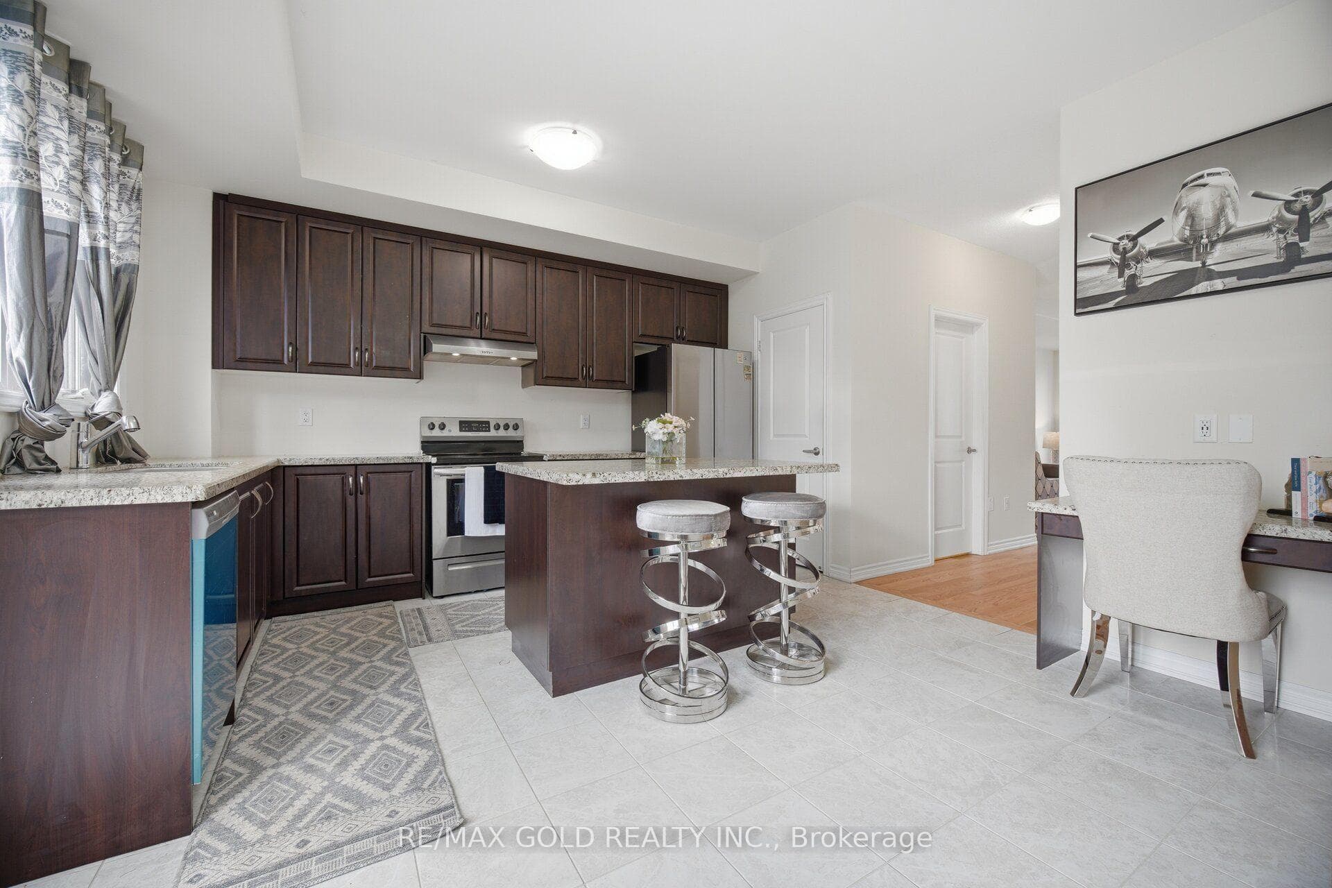 9 Arcola Street photo 13