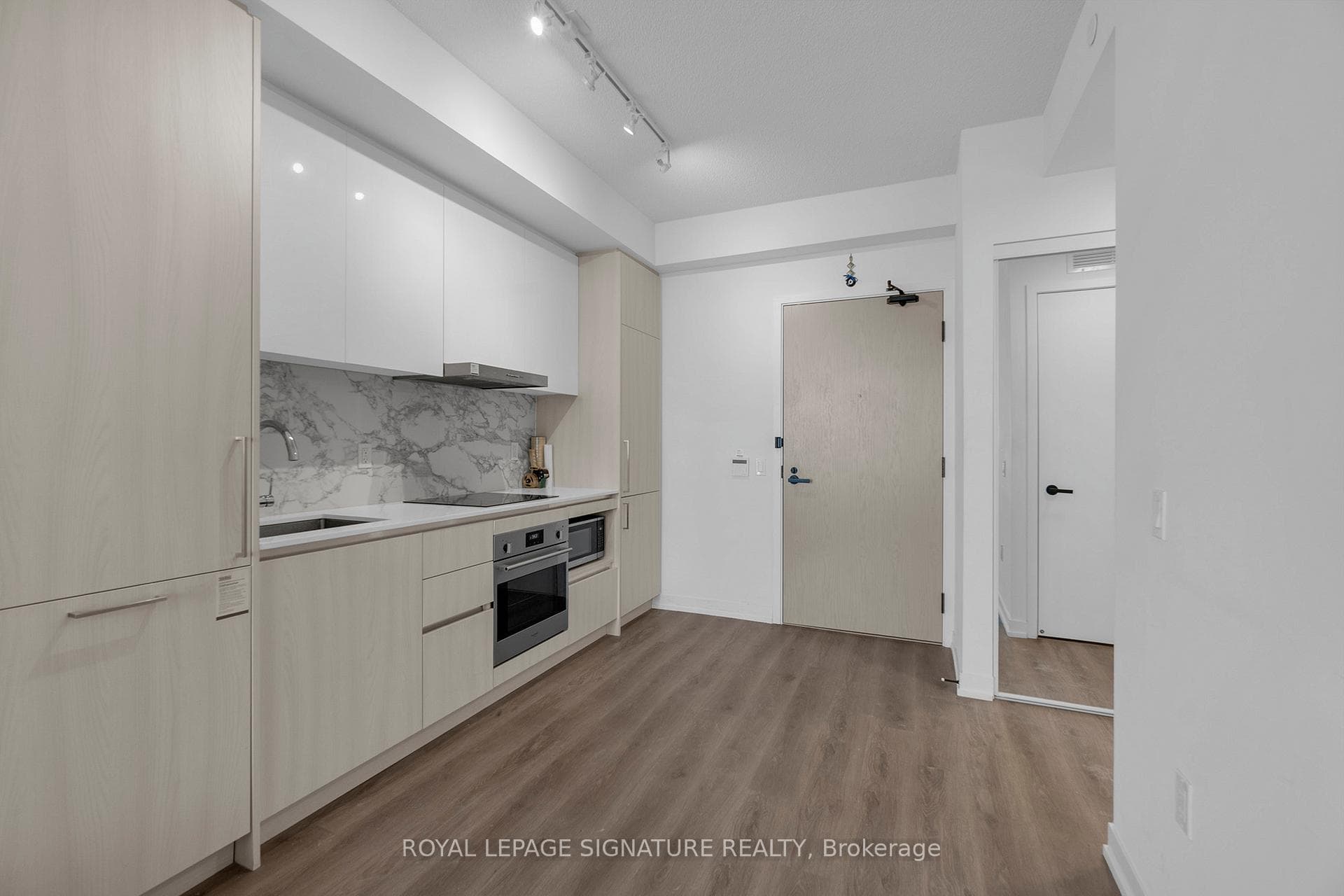 225 Commerce Street Unit 3210 photo 10