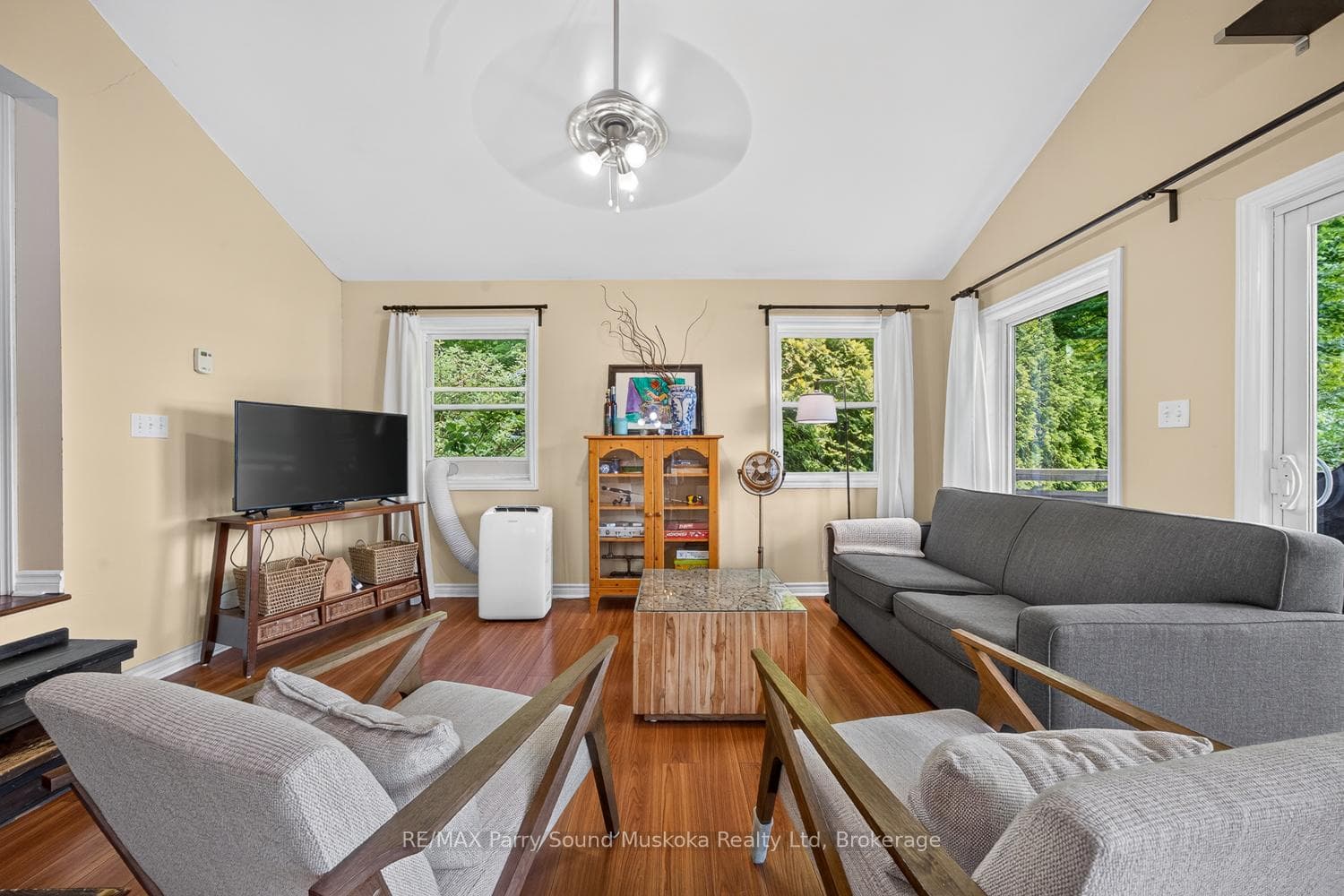7 Silver Point Road Unit 9 photo 9