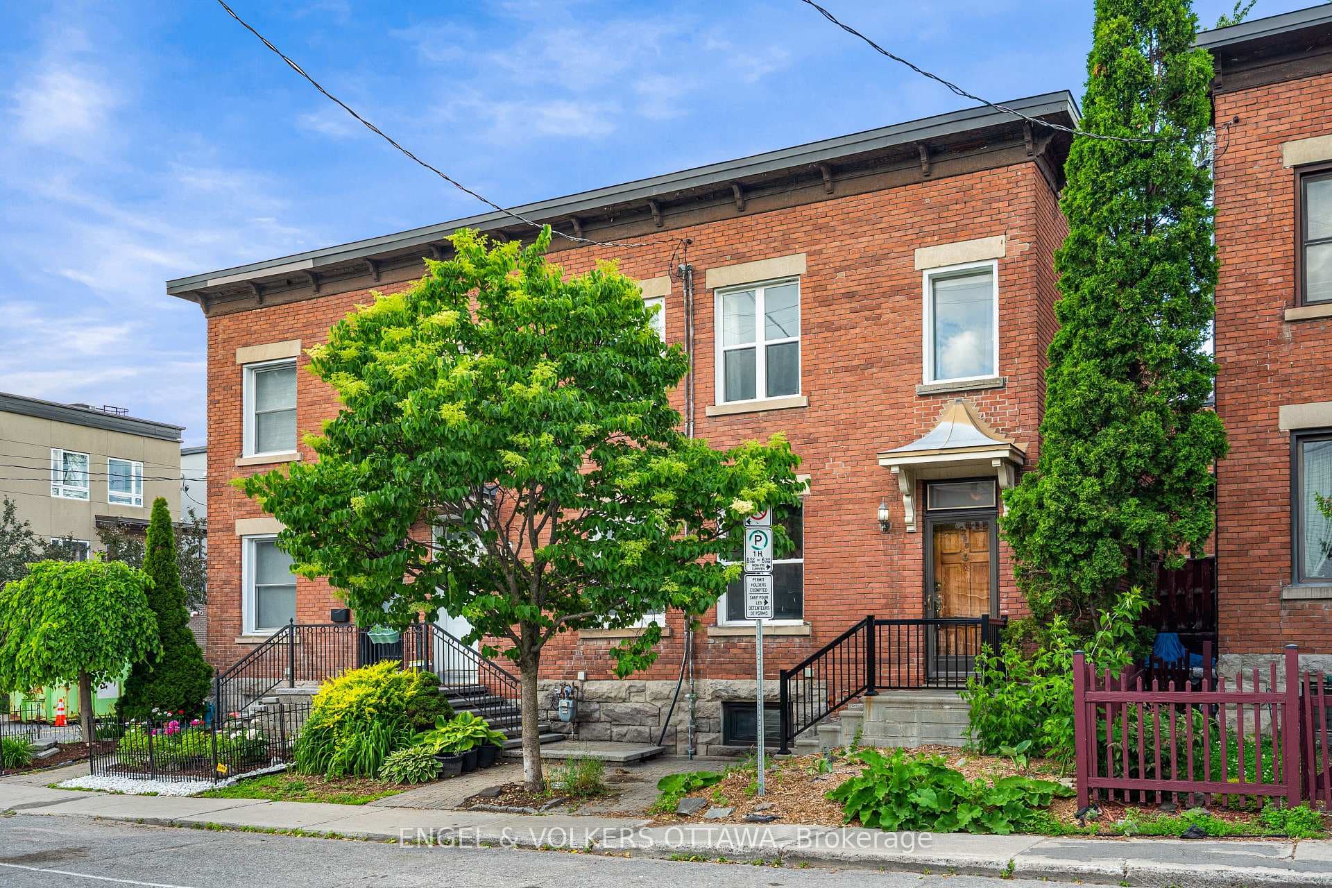 293 Somerset Street photo 2