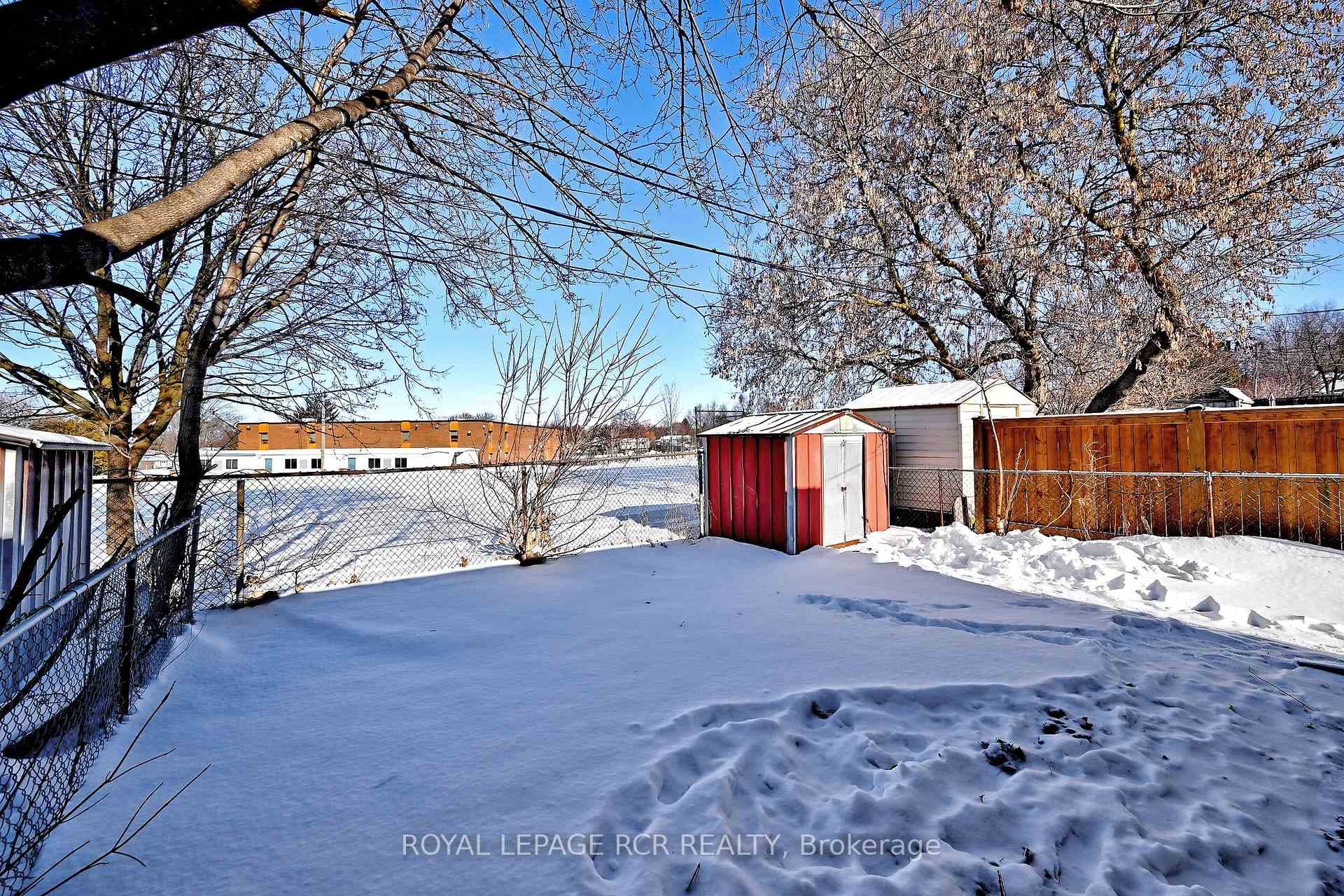 701 Sunnypoint Drive photo 26