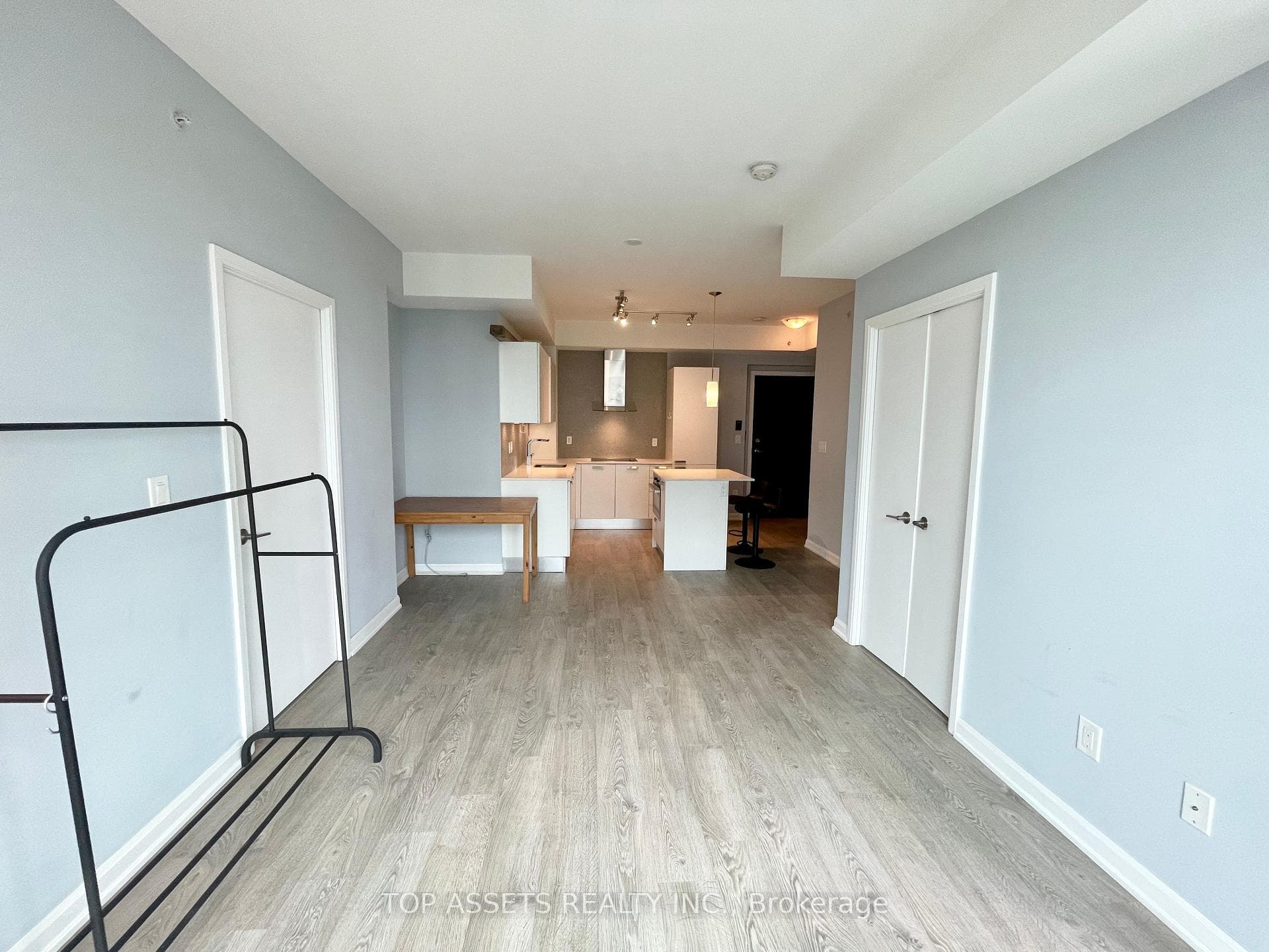 9 Bogert Avenue Unit 3209 photo 5