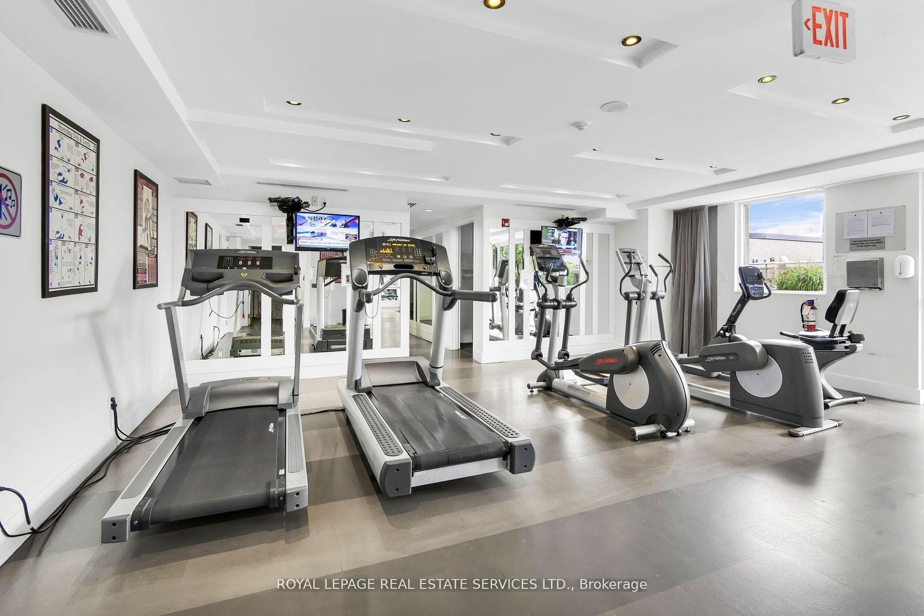 1430 Yonge Street Unit 805 photo 35