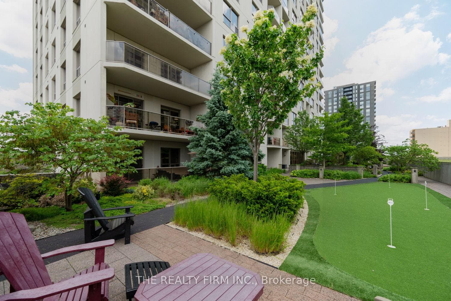 330 Ridout Street Unit 803 photo 13