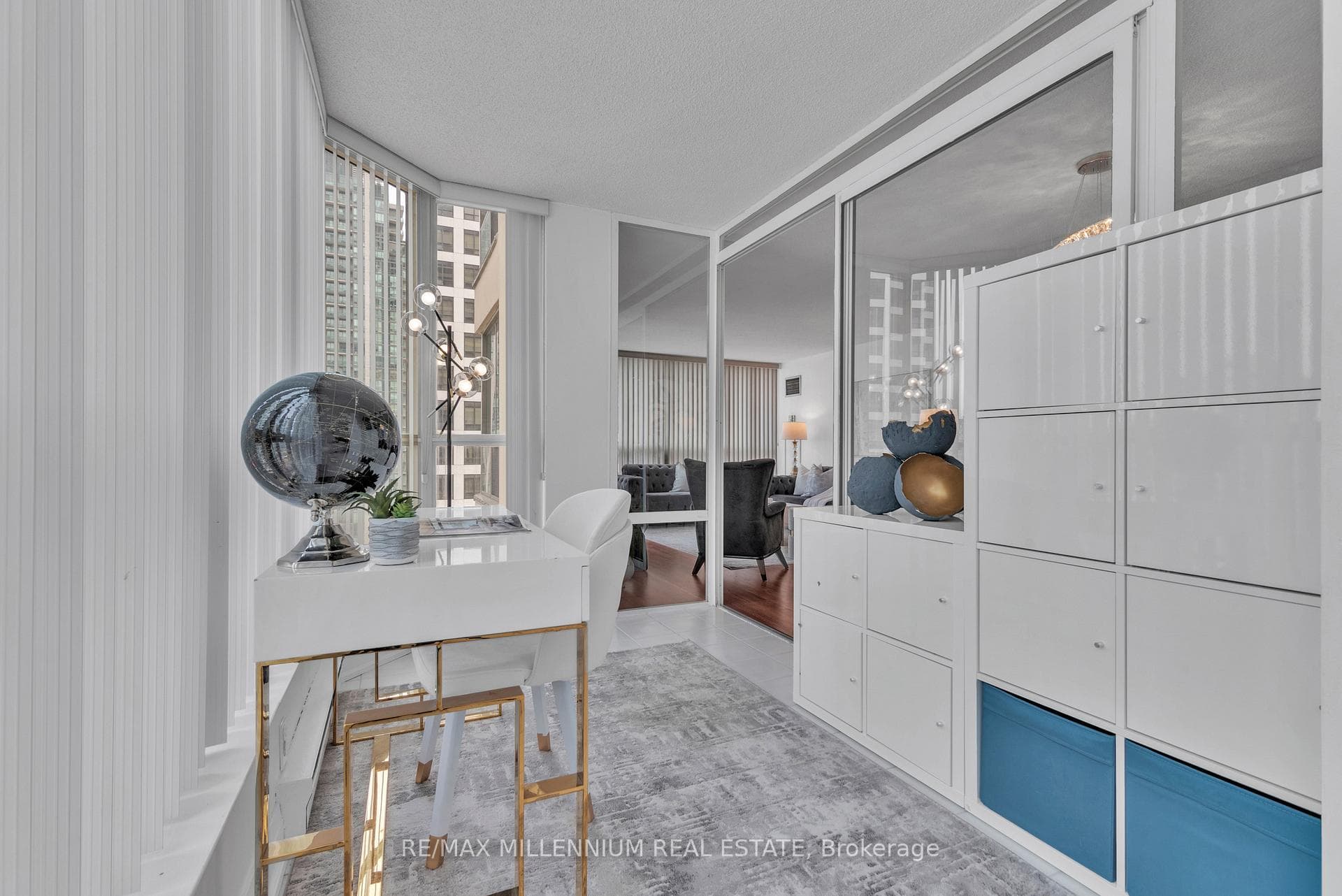 55 Elm Drive Unit 1211 photo 17