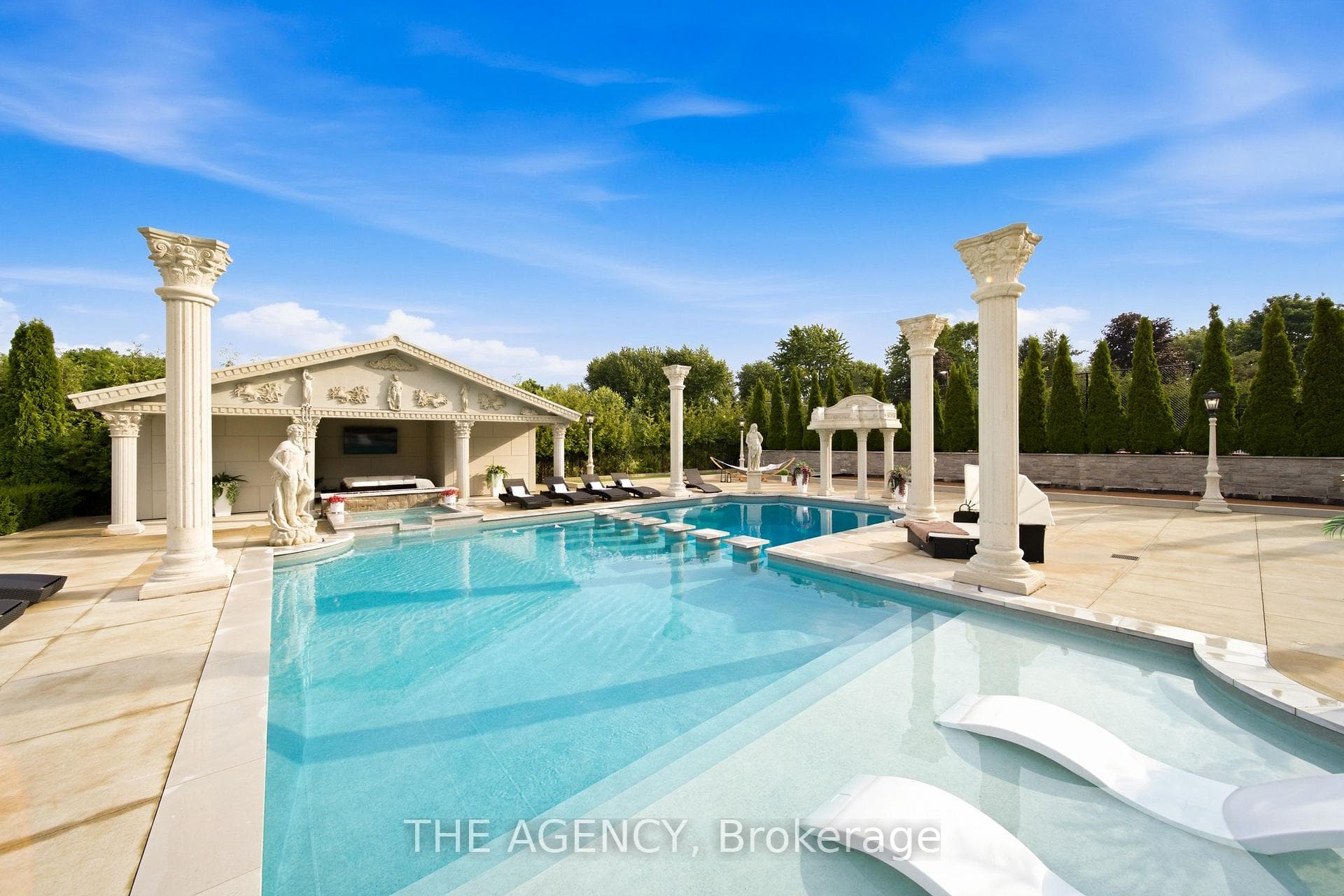 7009 Wellington Road photo 41