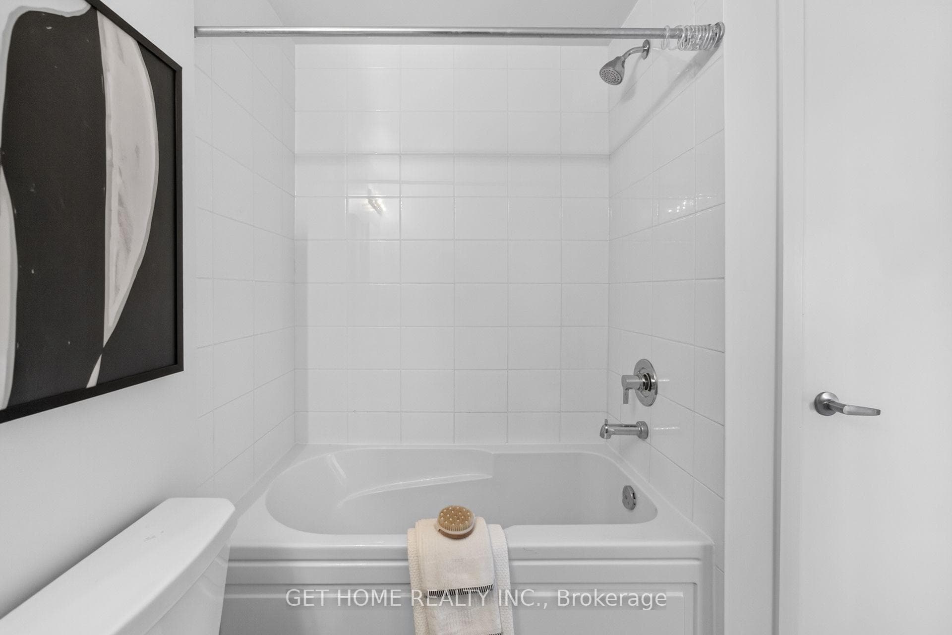 3401 Ridgeway Drive Unit 321 photo 16