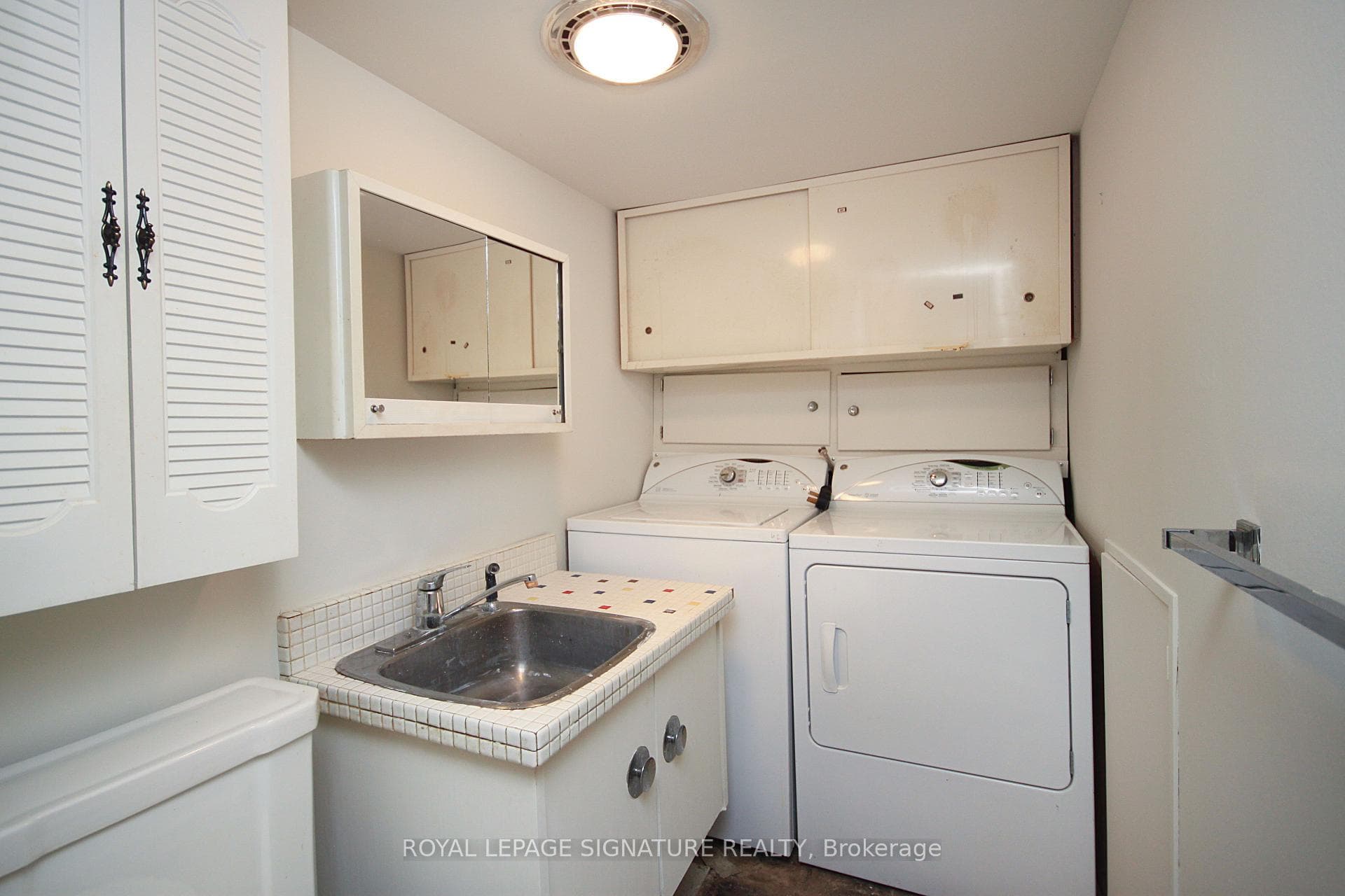 22 Chatfield Drive photo 25