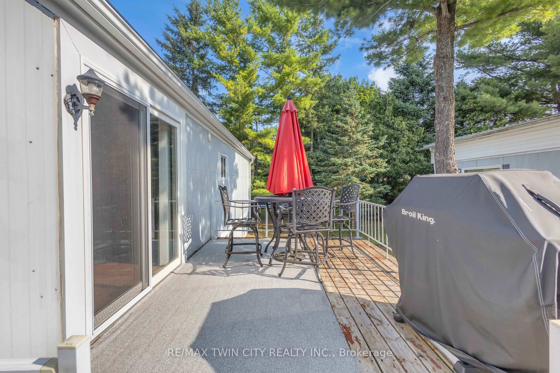 673 Brant Waterloo Road Unit 505 photo 28
