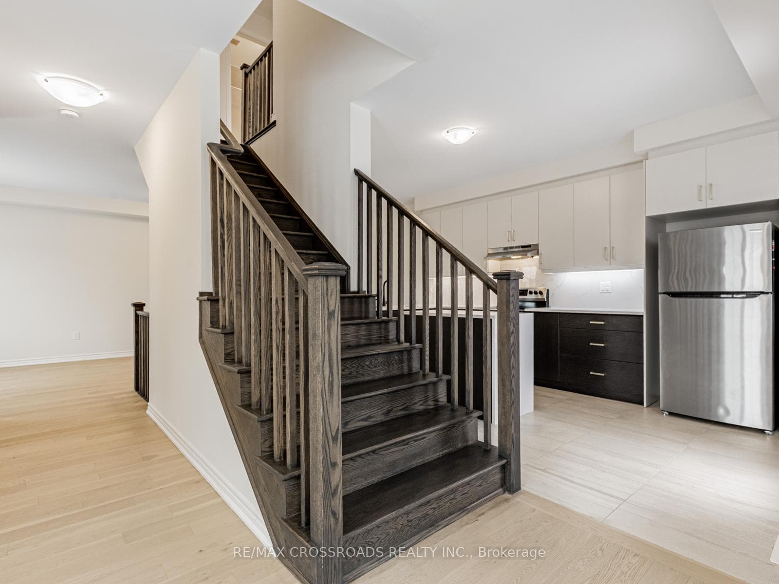288 Beaverbrae Drive photo 11