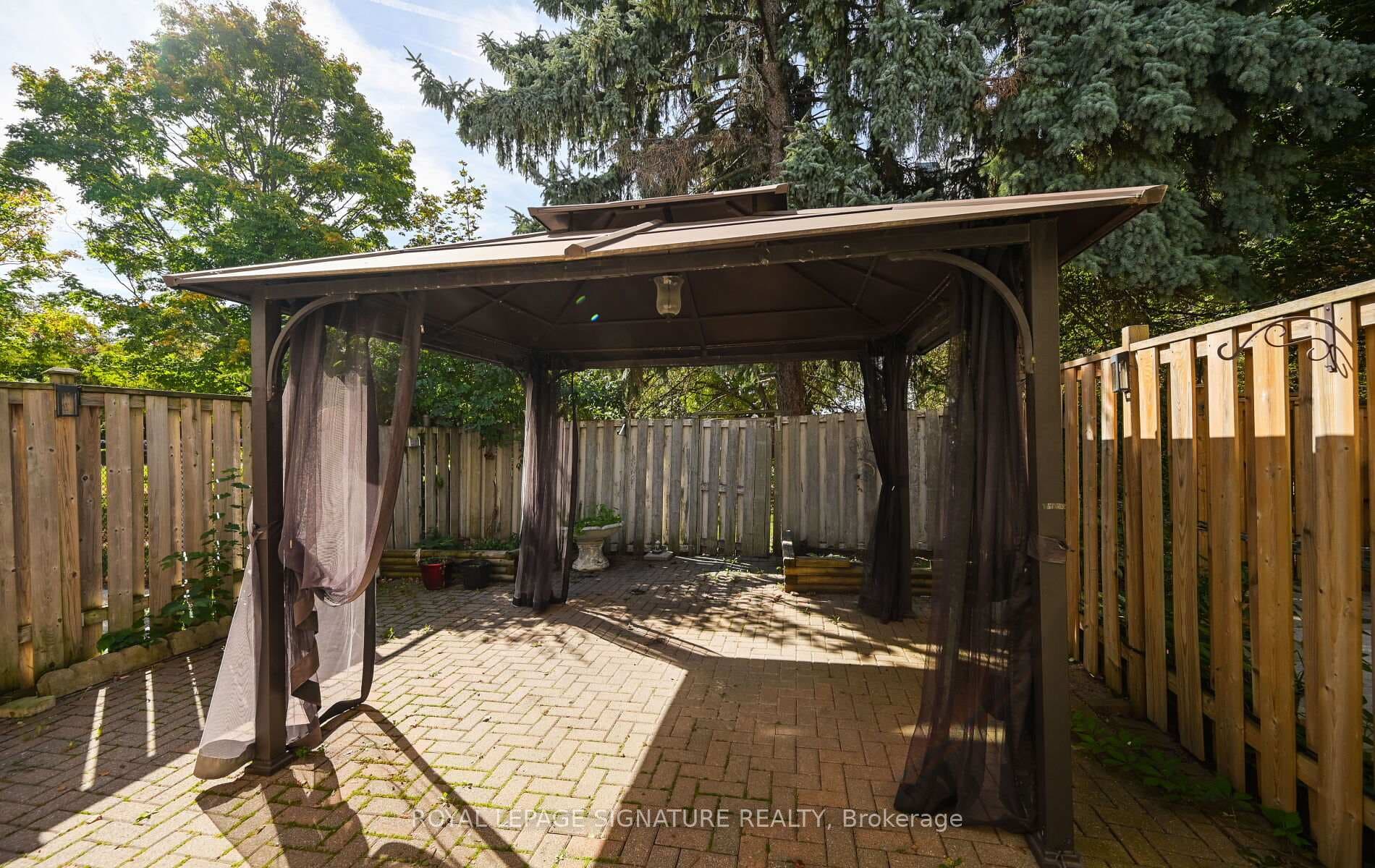 2700 Battleford Road Unit 24 photo 27