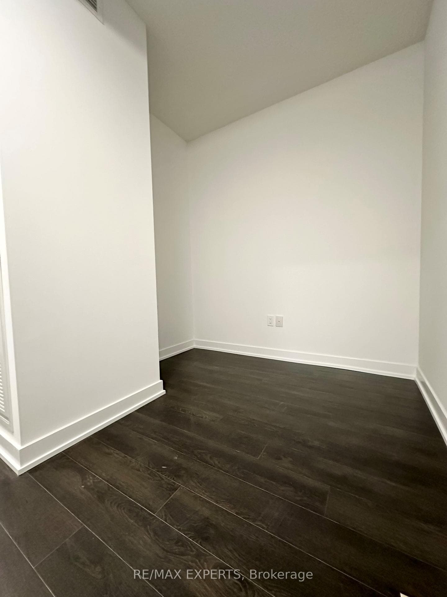 50 O'neill Road Unit 2103 photo 8