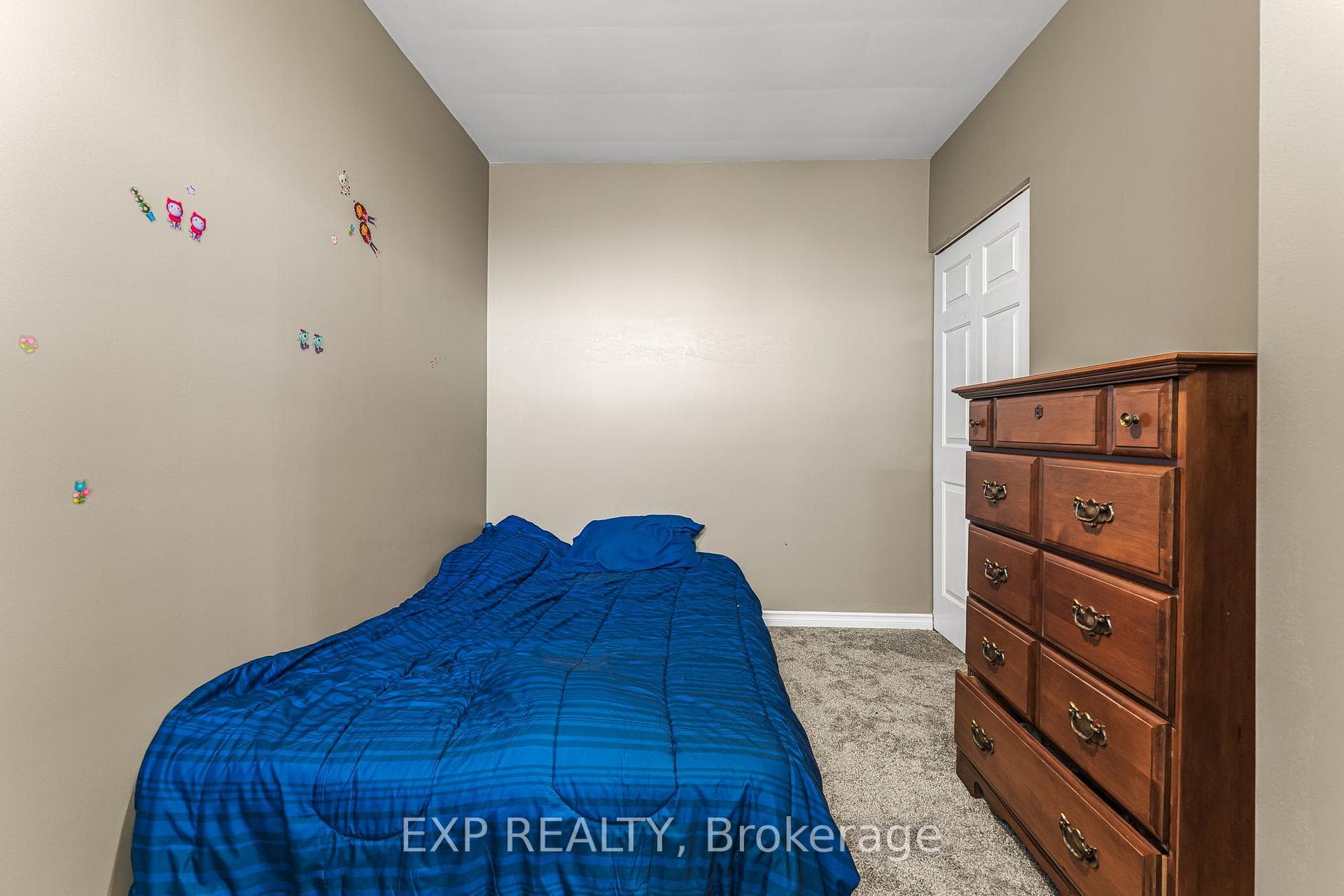 5 Woodlawn Court Unit 102 photo 17
