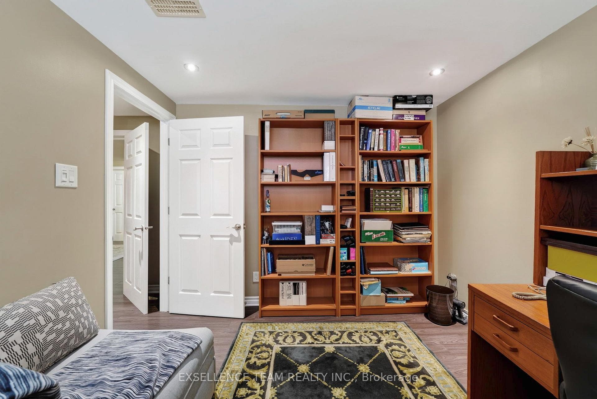 1159 Montreal Road photo 27
