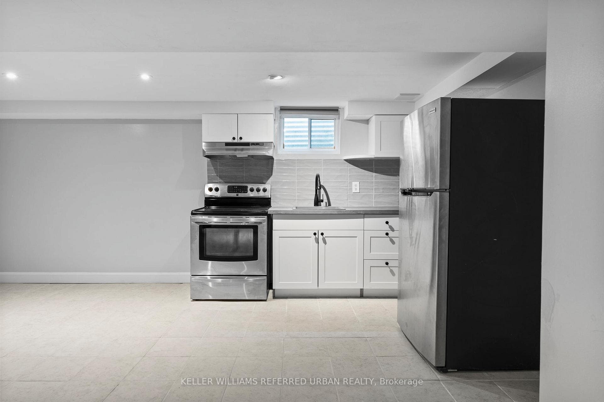 192 Giltspur Drive Unit Lower photo 22