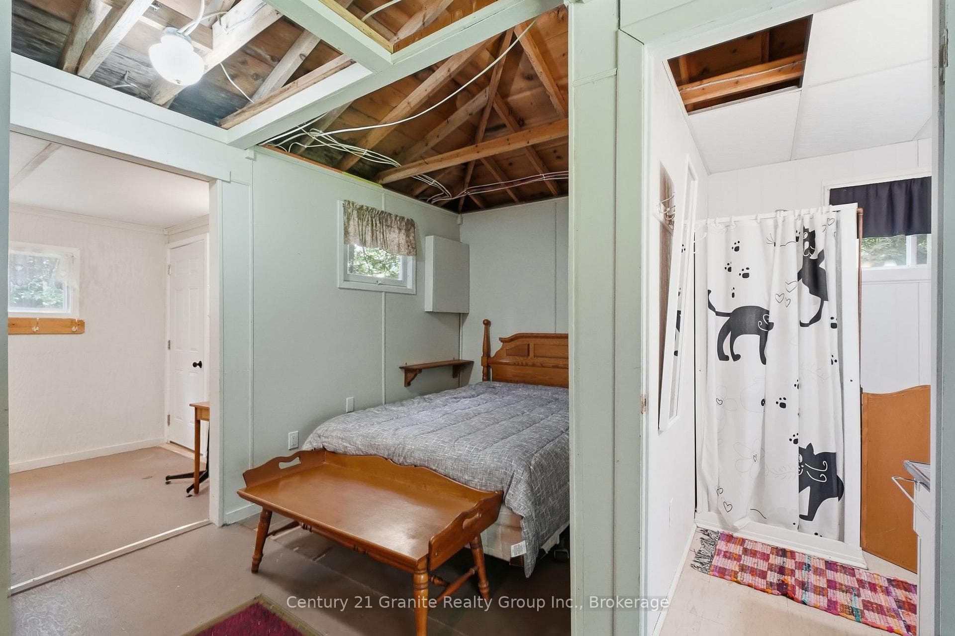 Cabin 2 Bedroom