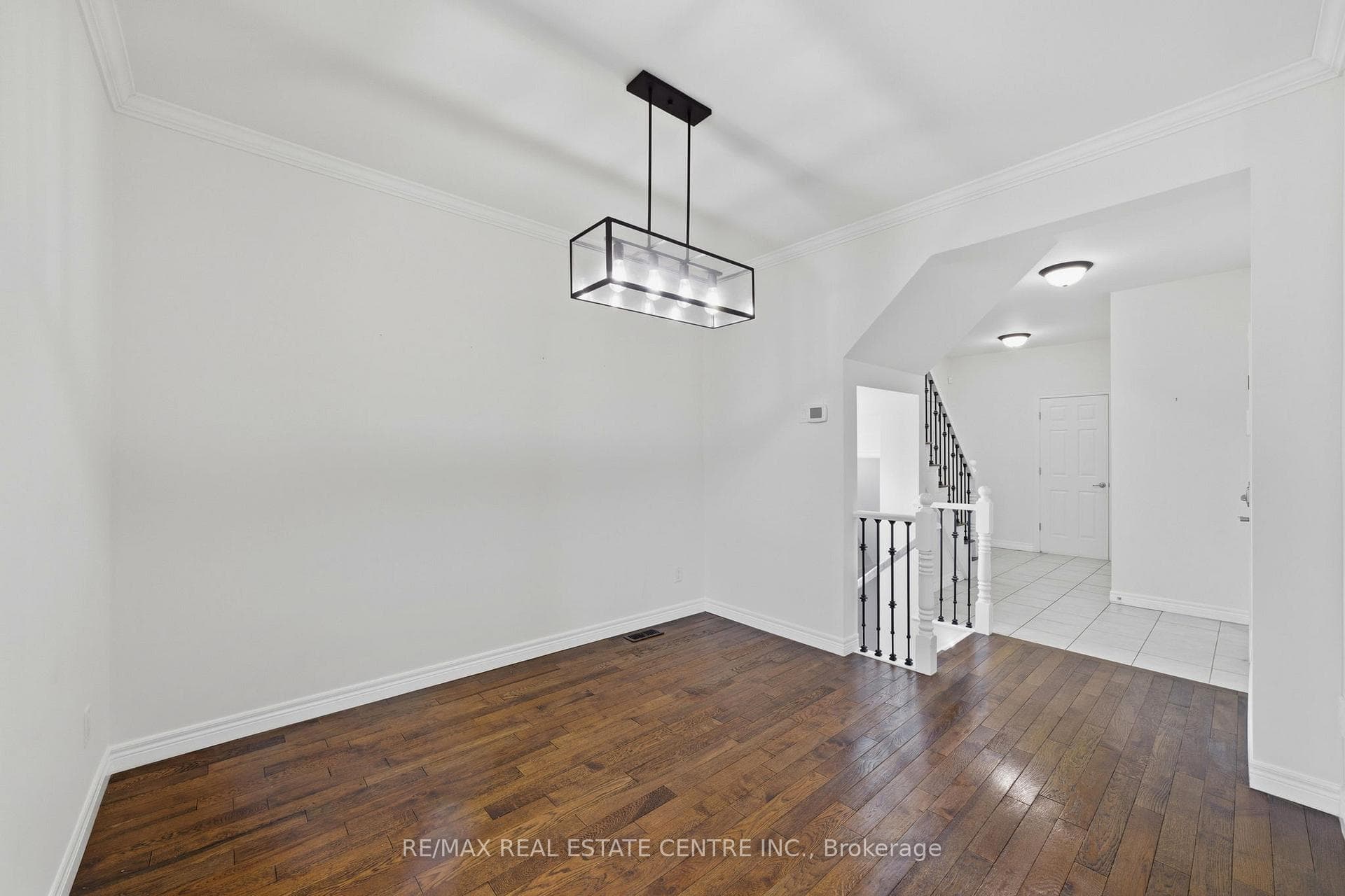 876 GOLF LINKS Road Unit 1 photo 17