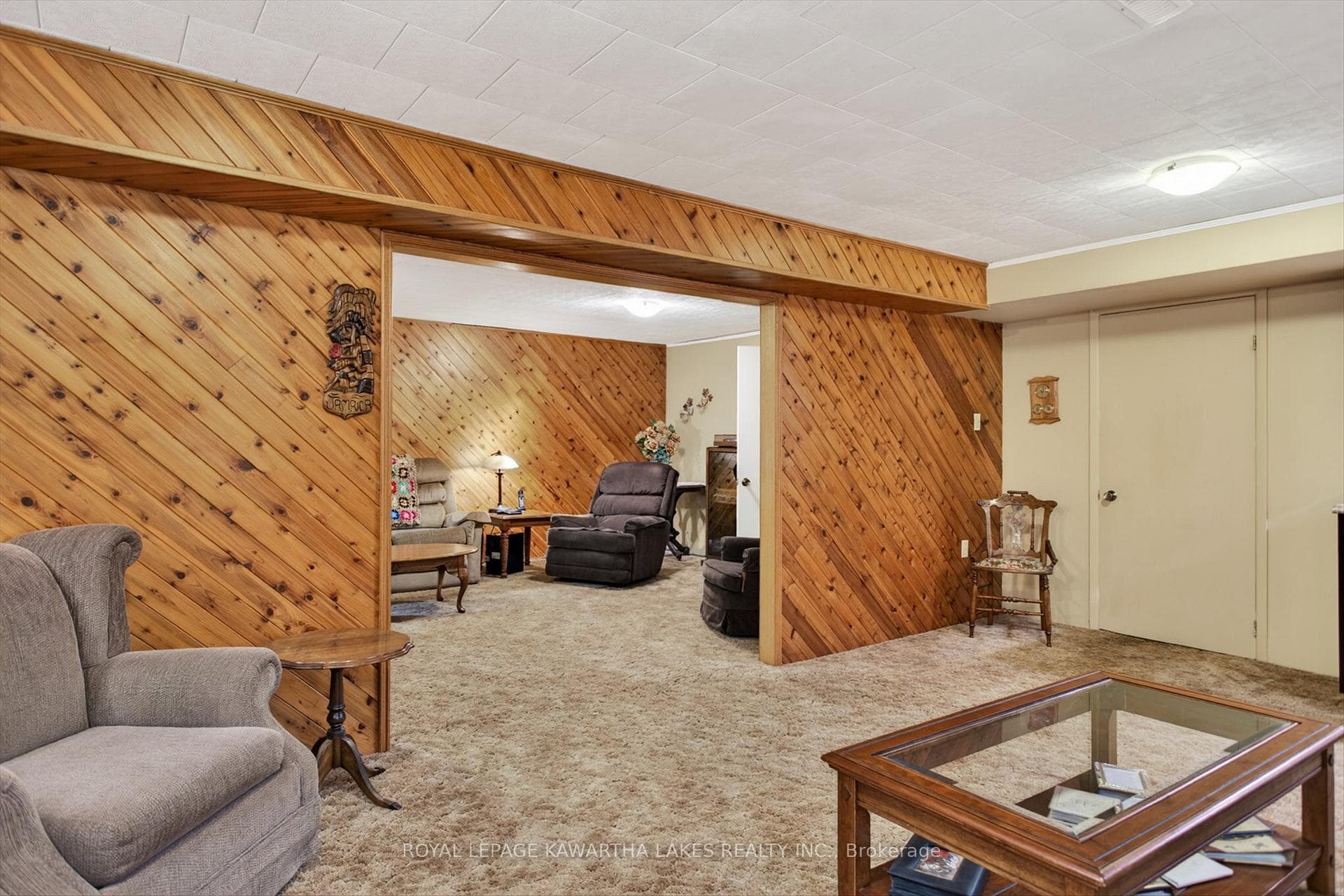 161 Angeline Street photo 33