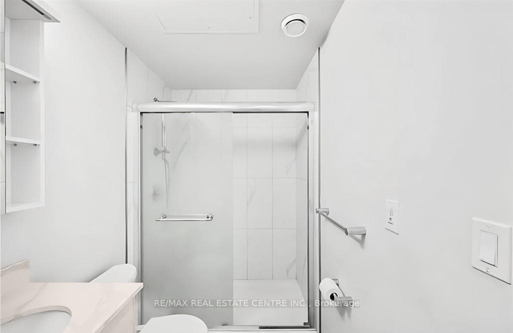 60 Frederick Street Unit 1305 photo 7