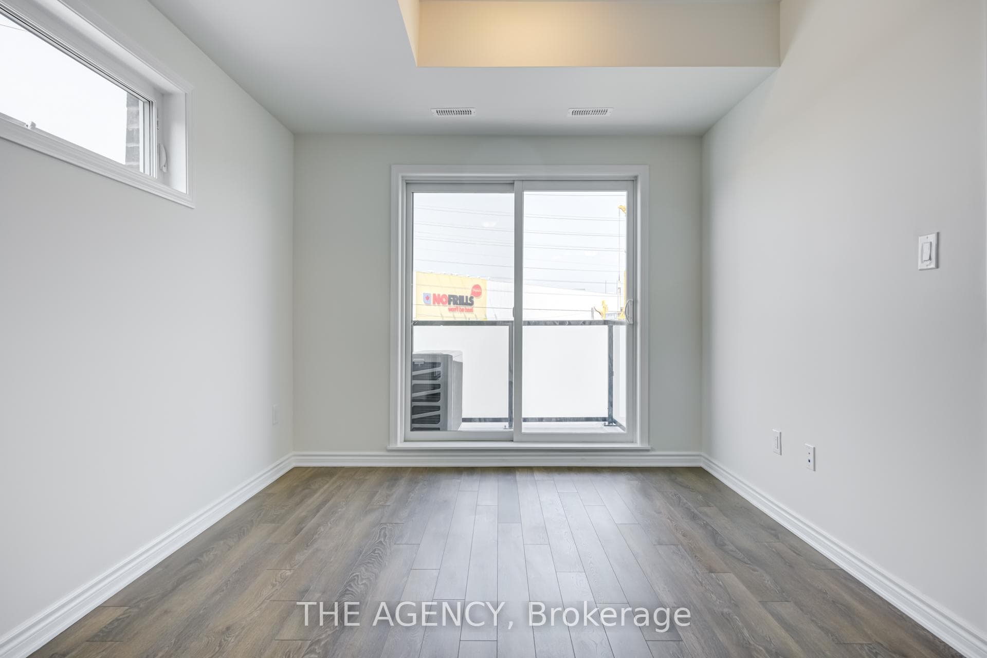 2787 Eglinton Avenue Unit 329 photo 20
