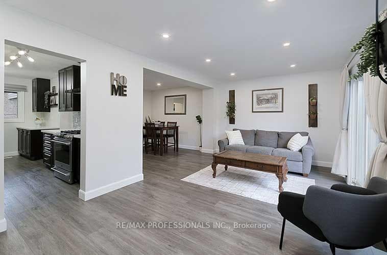 650 Childs Drive Unit 11 photo 8