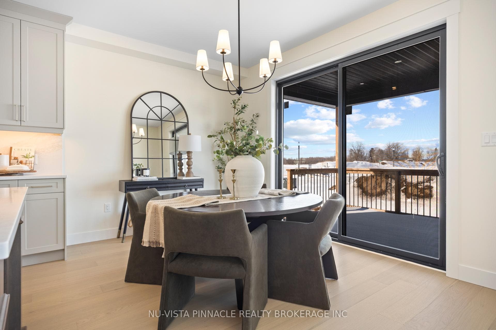202 Harvest Lane photo 13