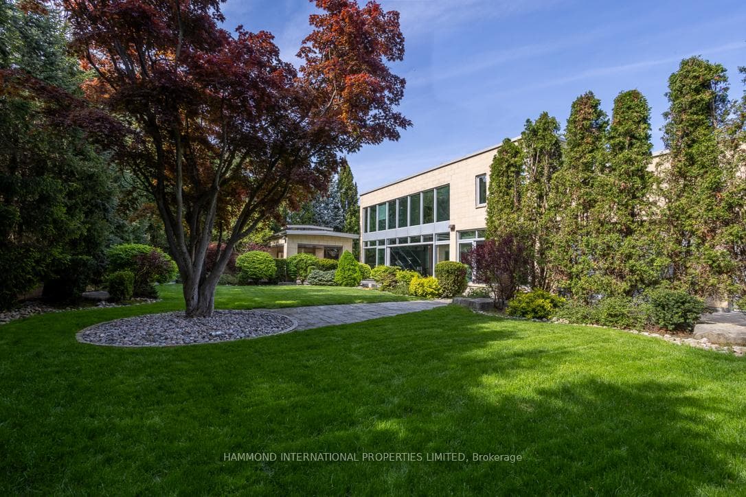 16 Limcombe Drive photo 5